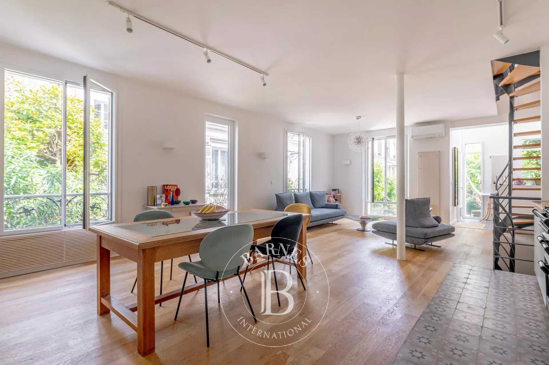 Paris  - House 4 Bedrooms