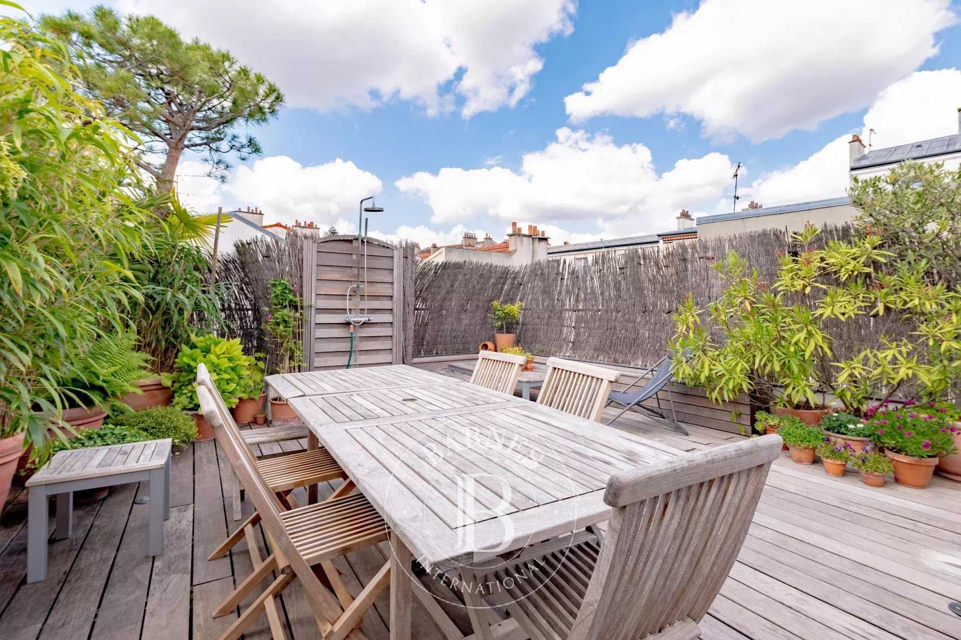 Paris  - House 3 Bedrooms