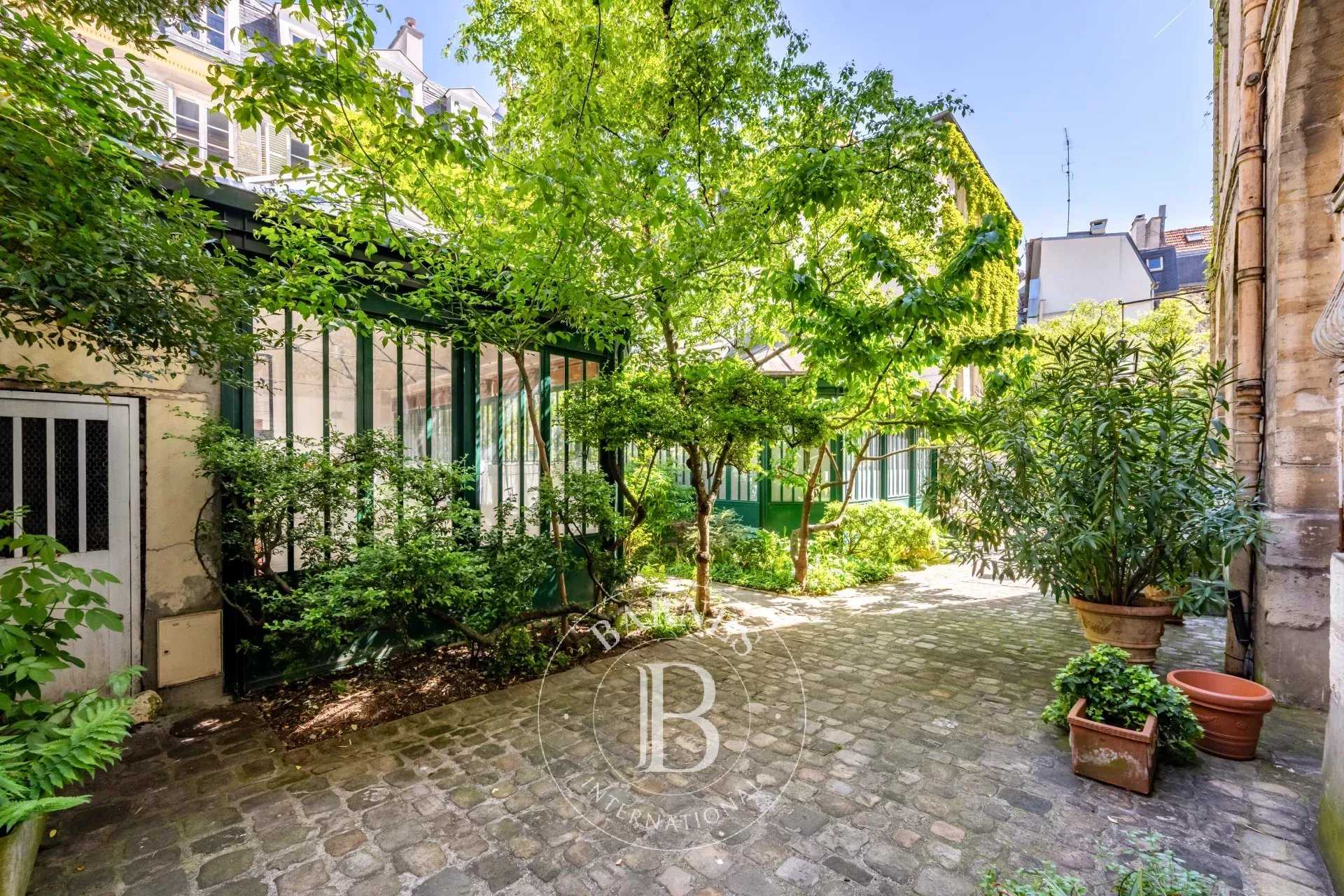 Paris  - Appartement 1 Pièce, 1 Chambre