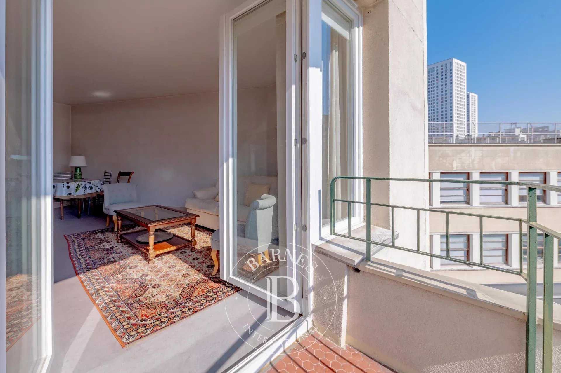 Paris  - Appartement 2 Pi&egrave;ces, 1 Chambre