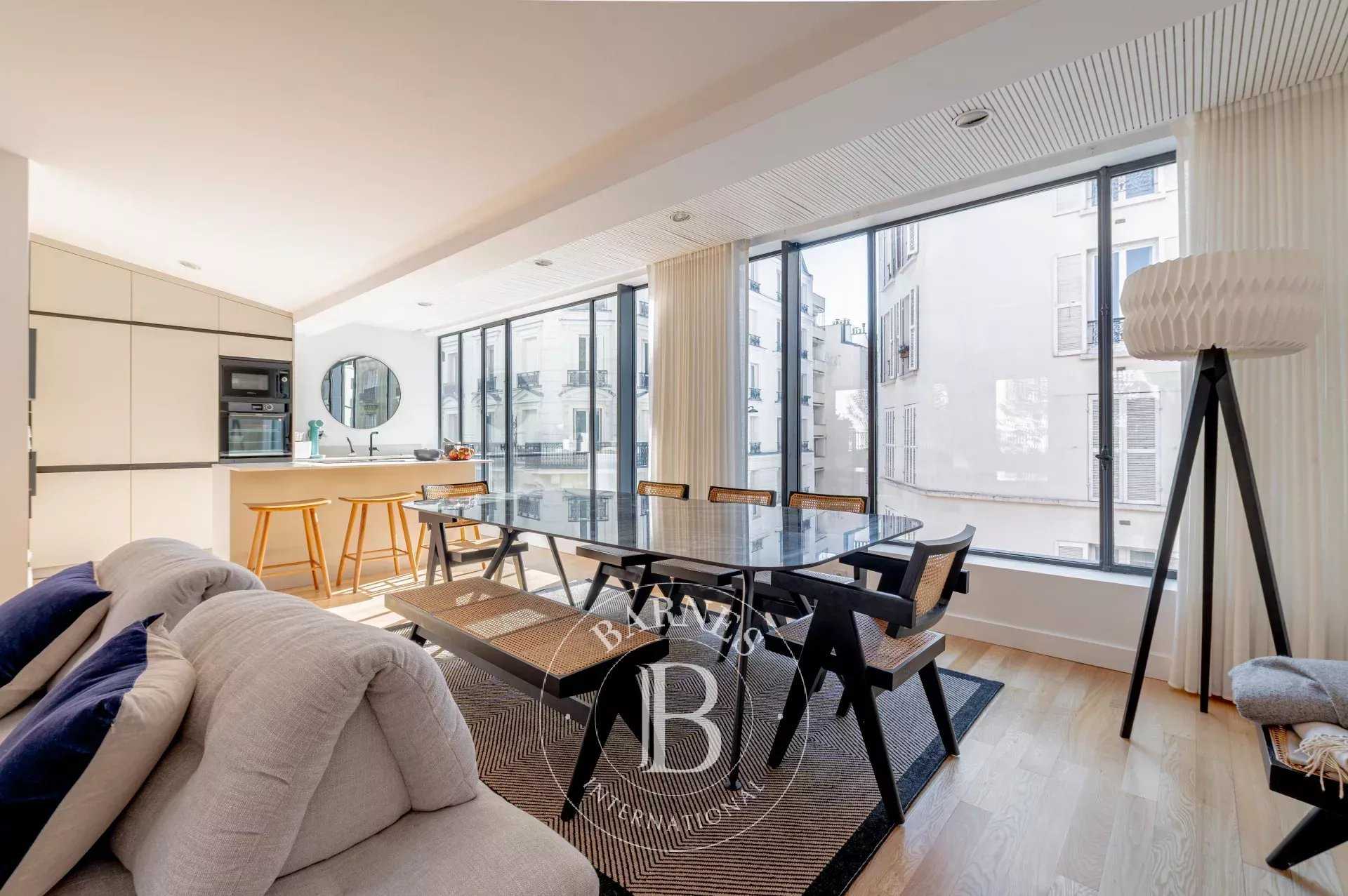 Paris  - Appartement 10 Pi&egrave;ces 6 Chambres