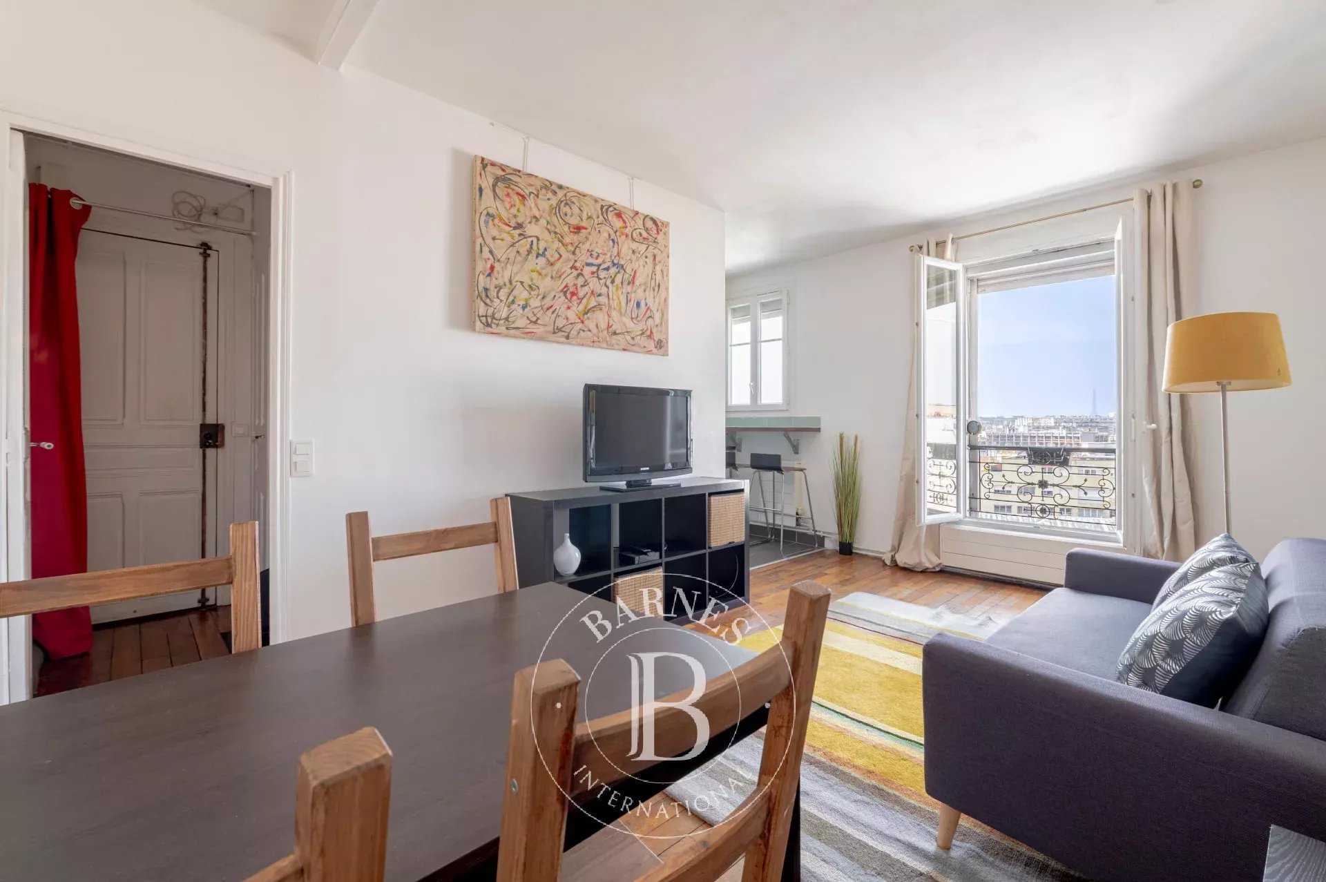 Paris  - Appartement 2 Pièces, 1 Chambre