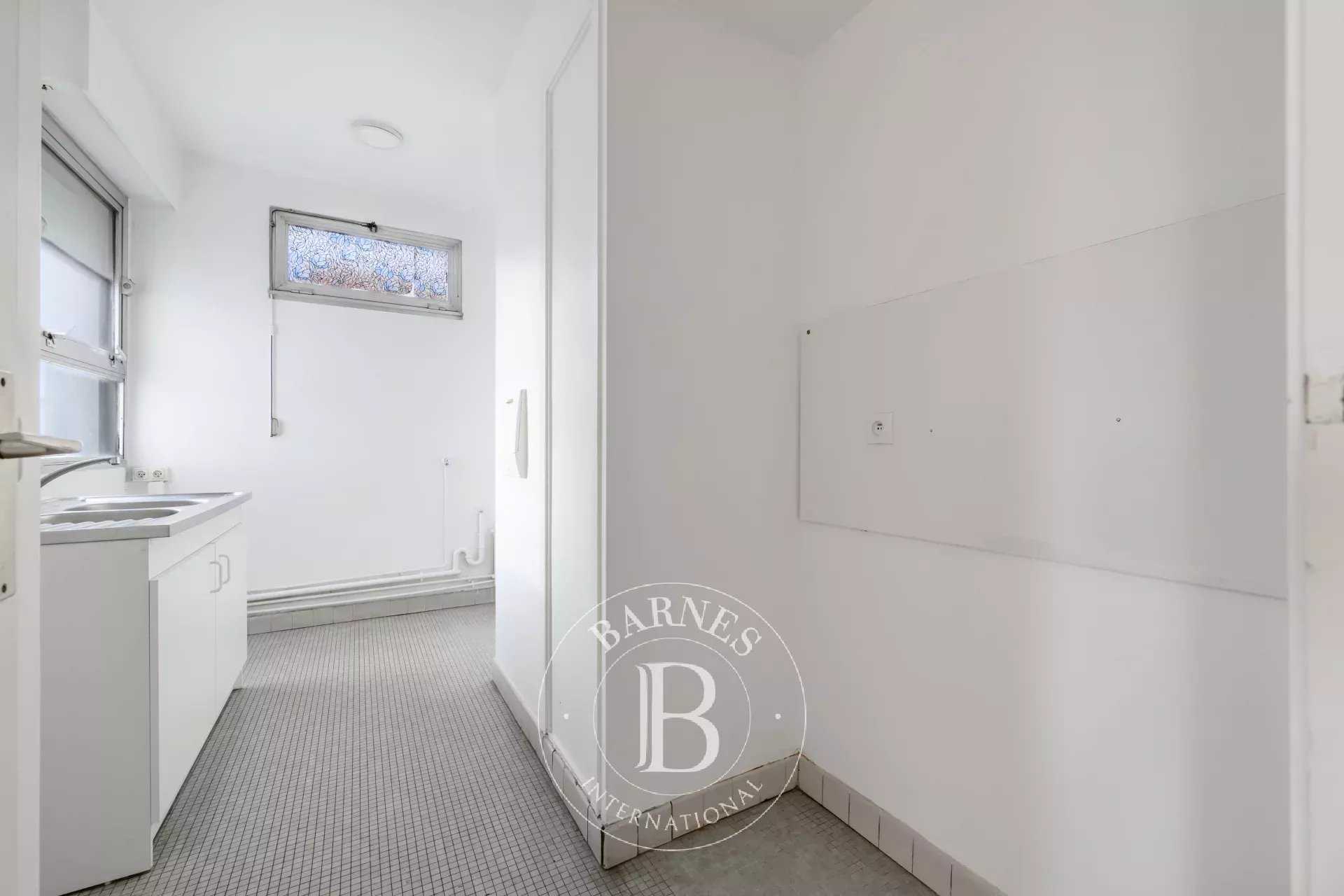 Paris  - Apartment 2 Bedrooms