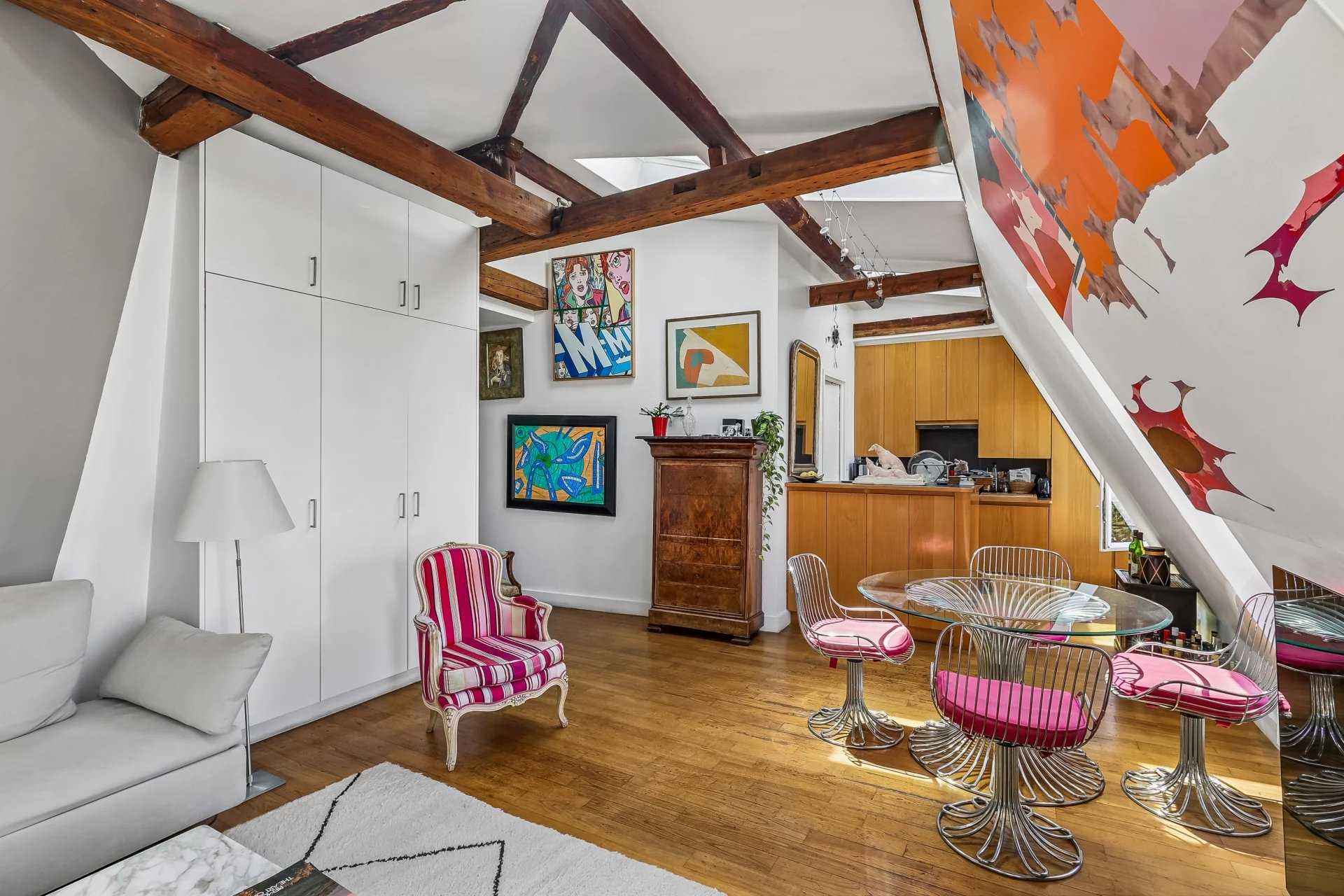 Paris  - Apartment 2 Bedrooms