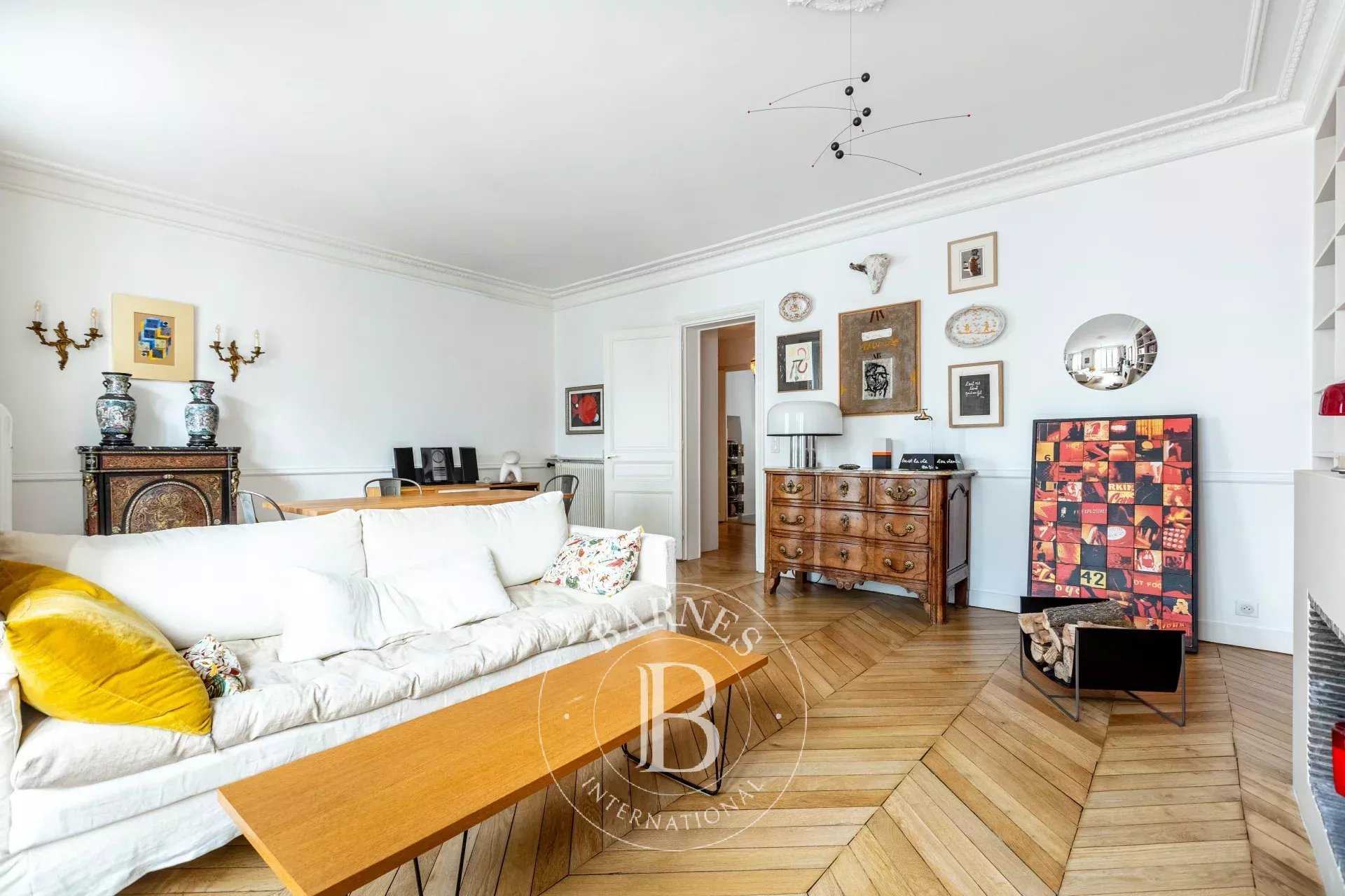 Paris  - Piso 3 Cuartos, 1 Habitacion