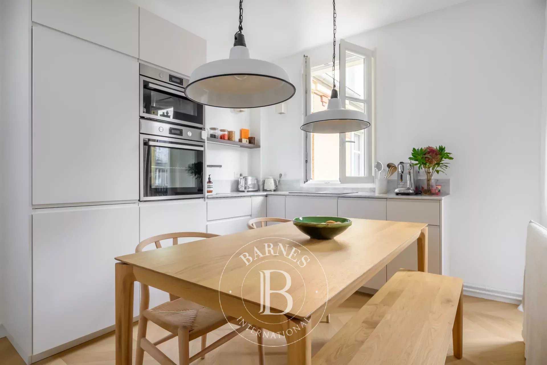 Paris  - Townhouse 2 Bedrooms