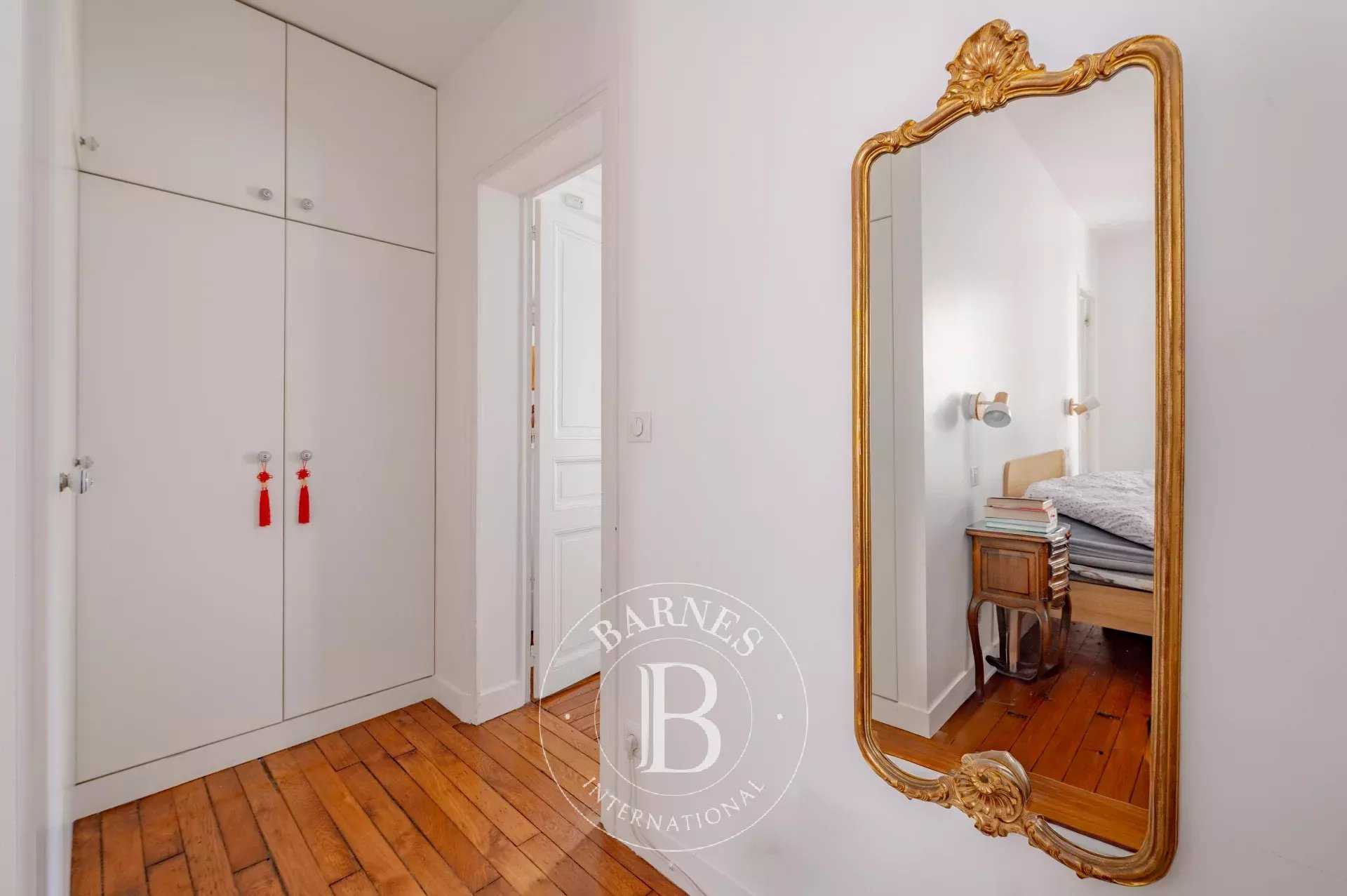 Paris  - Apartment 3 Bedrooms