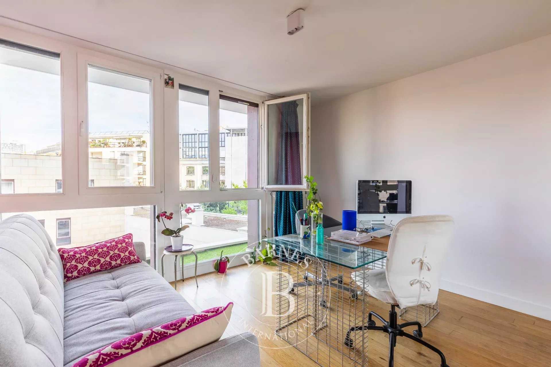 Paris  - Apartment 5 Bedrooms
