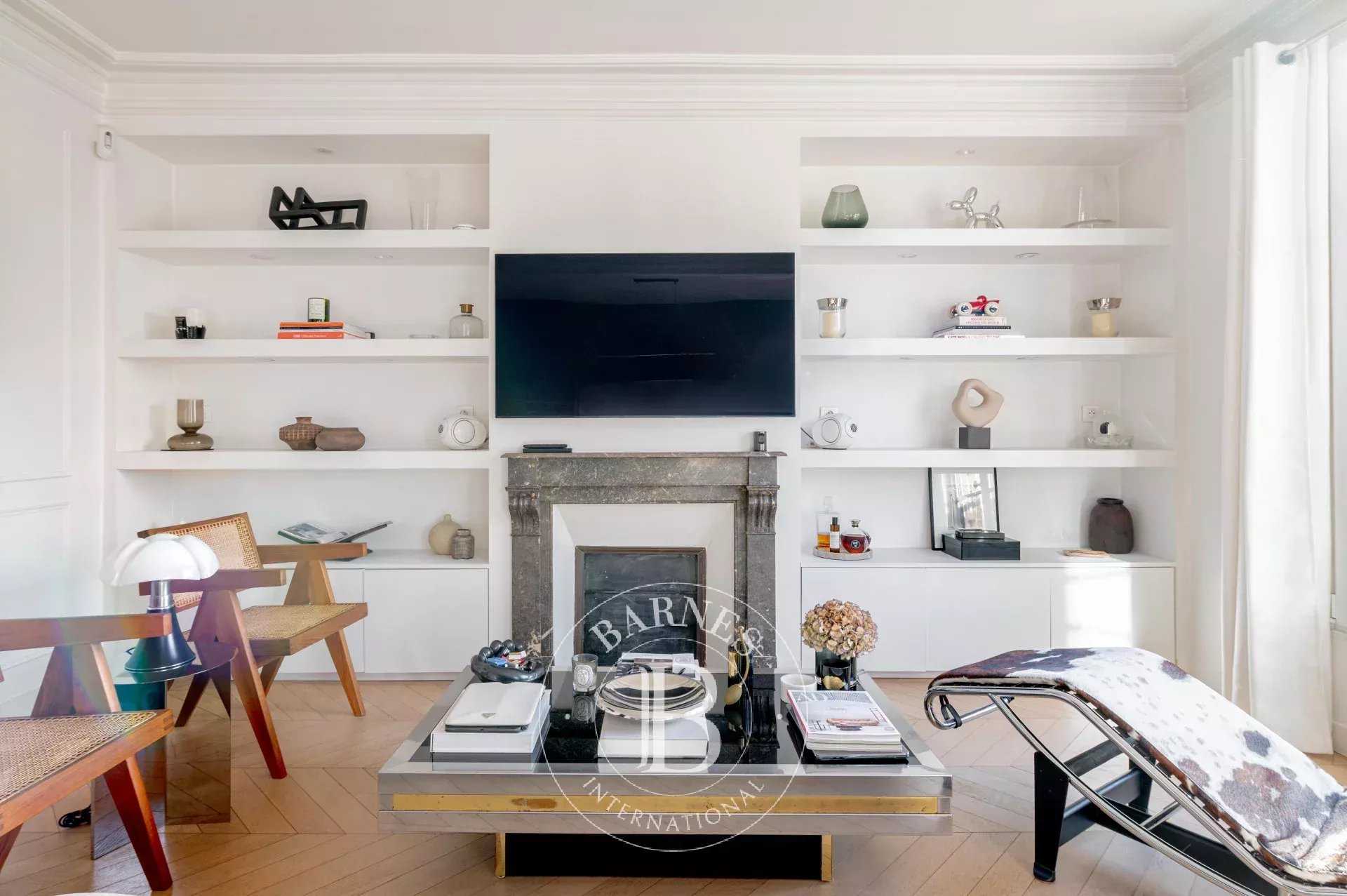 Paris  - Apartment 2 Bedrooms