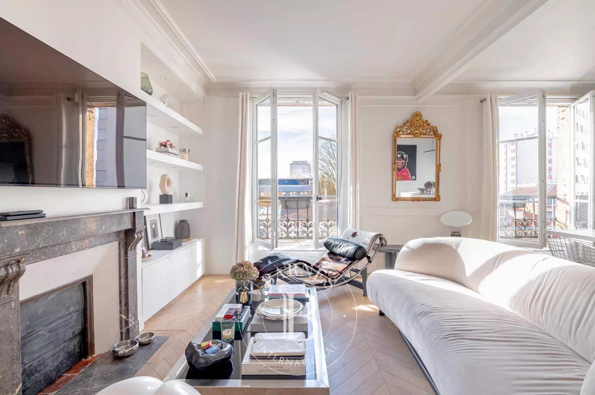 Paris  - Apartment 2 Bedrooms