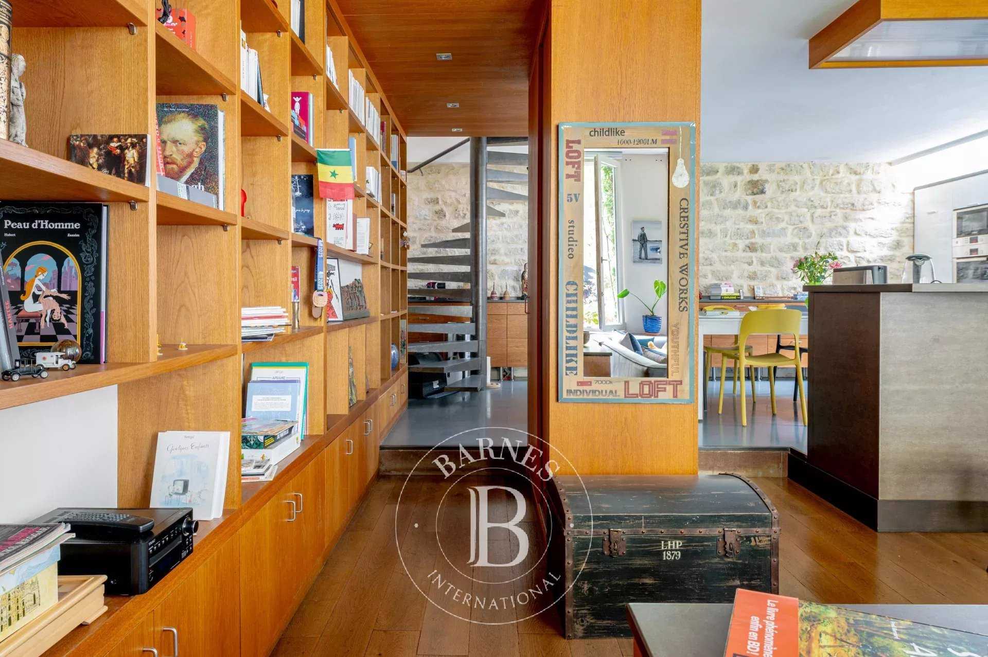 Paris  - House 3 Bedrooms