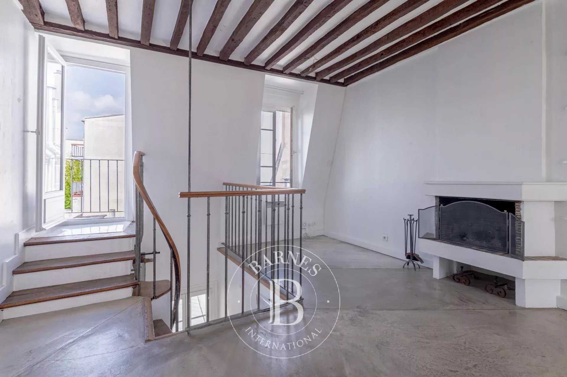 Paris  - Apartment 