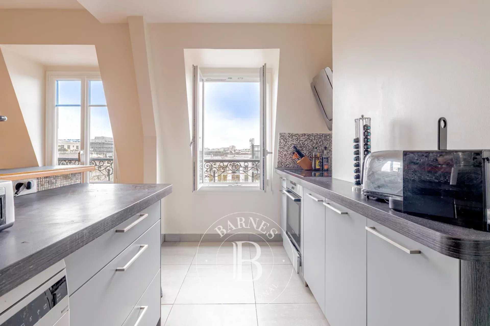 Paris  - Apartment 3 Bedrooms