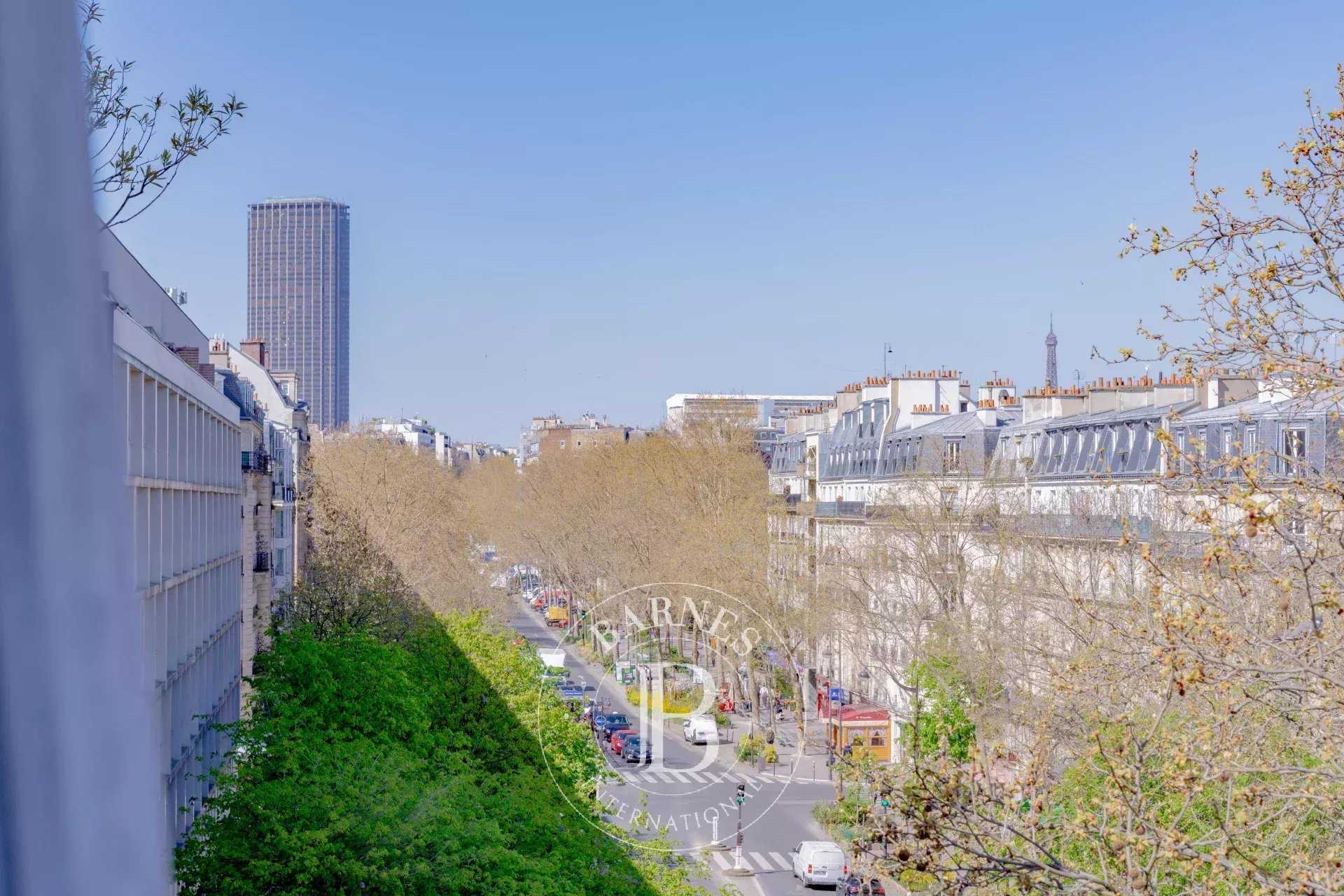 Paris  - Apartment 3 Bedrooms