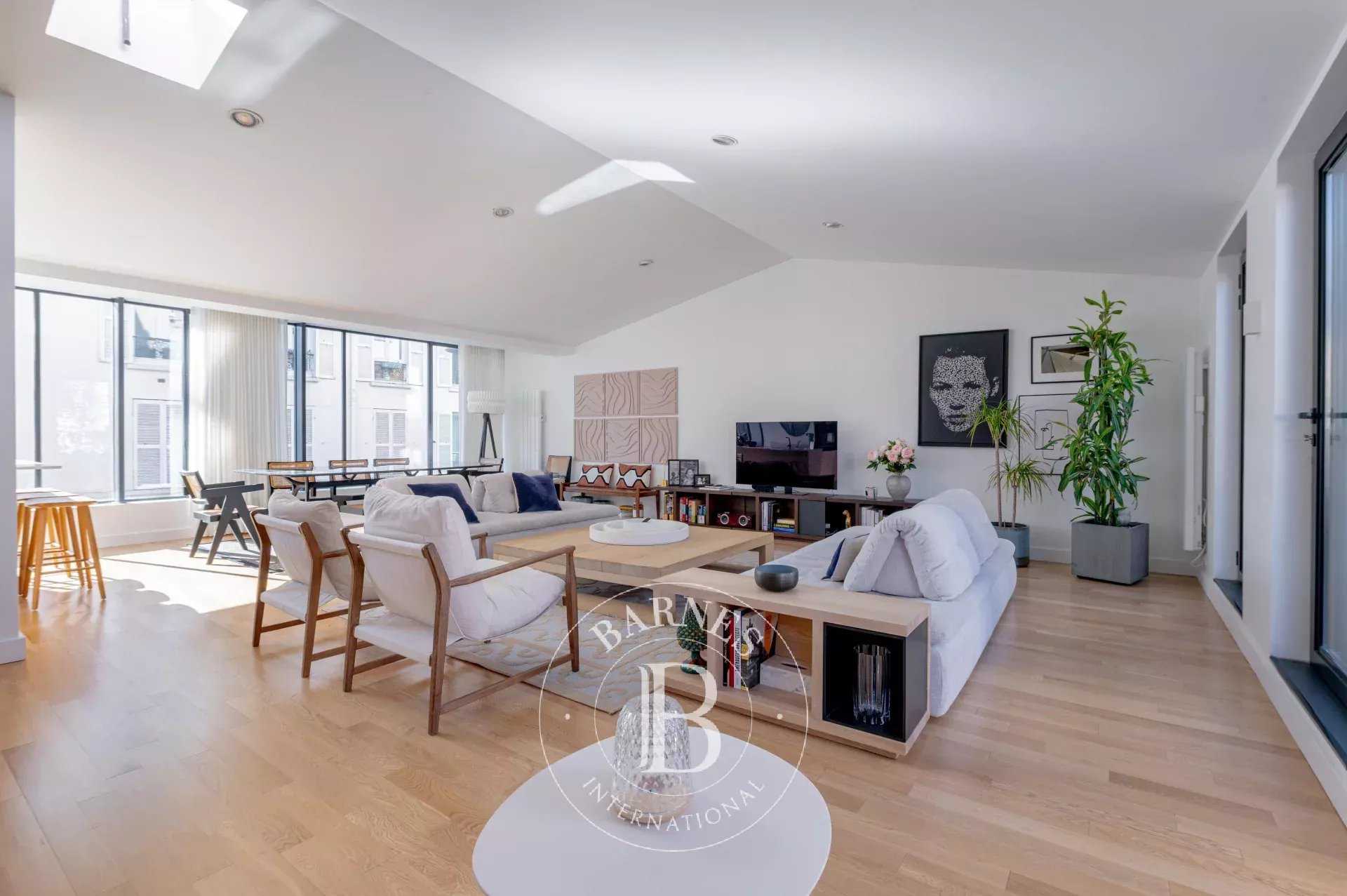 Paris  - Appartement 10 Pi&egrave;ces 6 Chambres