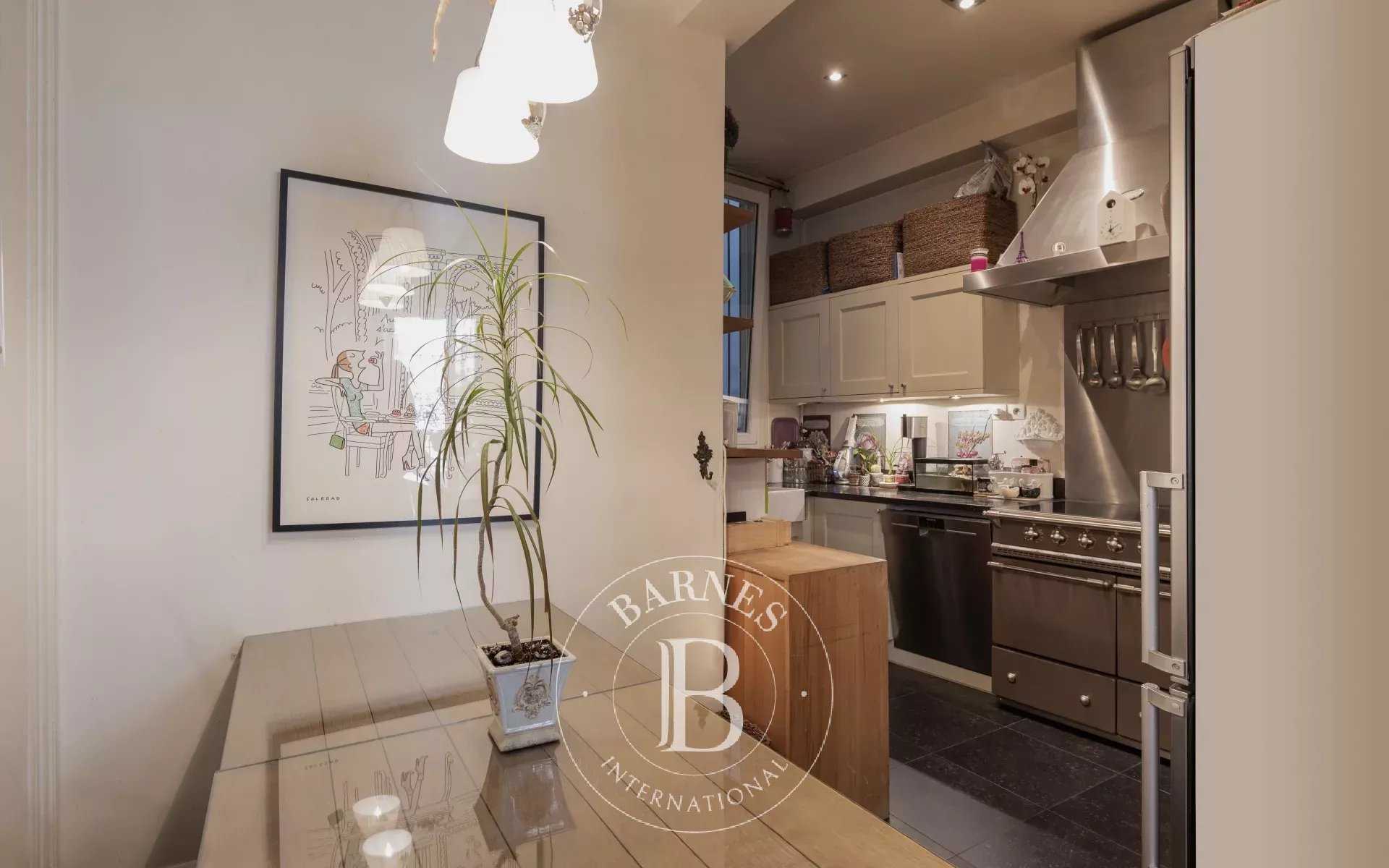 Paris  - Apartment 4 Bedrooms