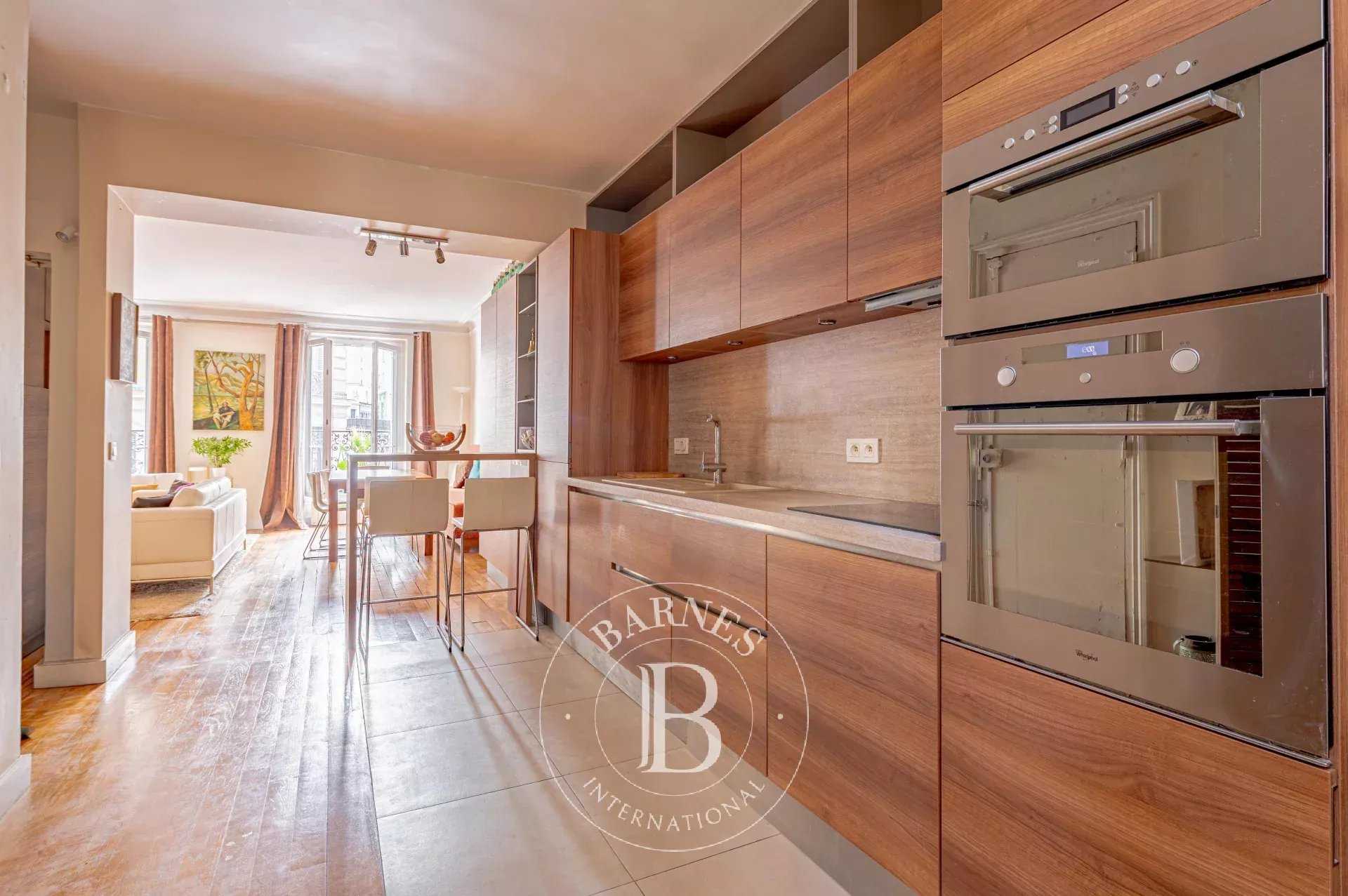 Paris  - Apartment 4 Bedrooms