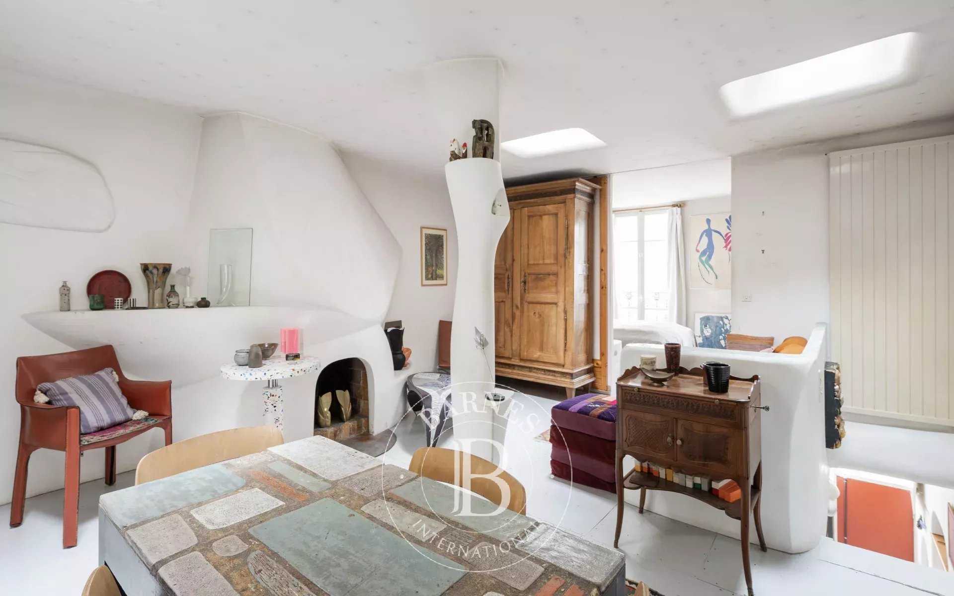 Paris  - House 2 Bedrooms