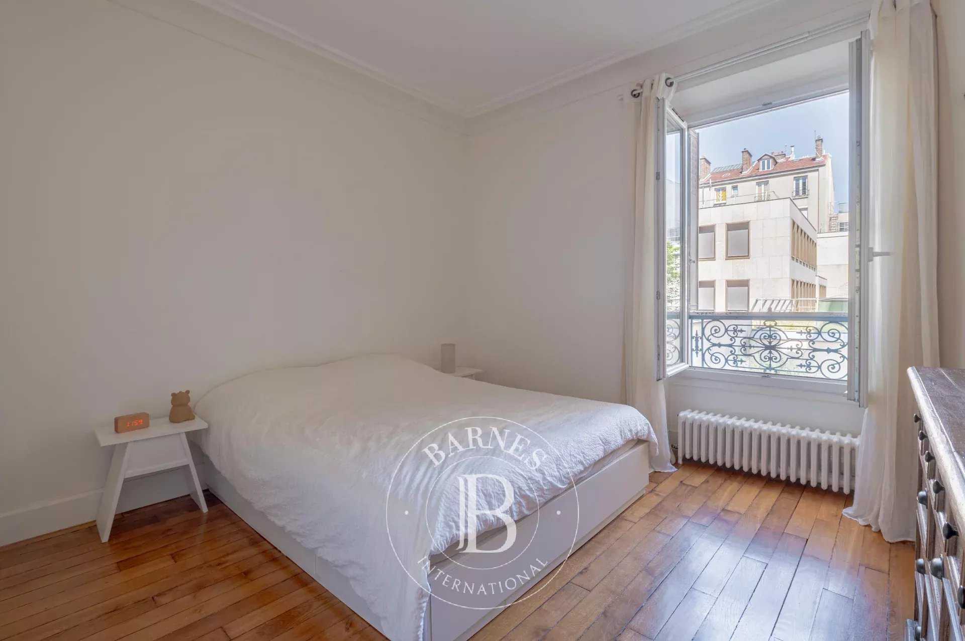 Paris  - Piso 3 Cuartos 2 Habitaciones