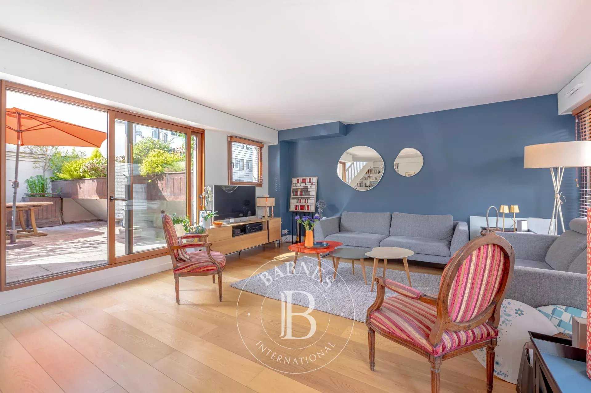 Paris  - Apartment 4 Bedrooms