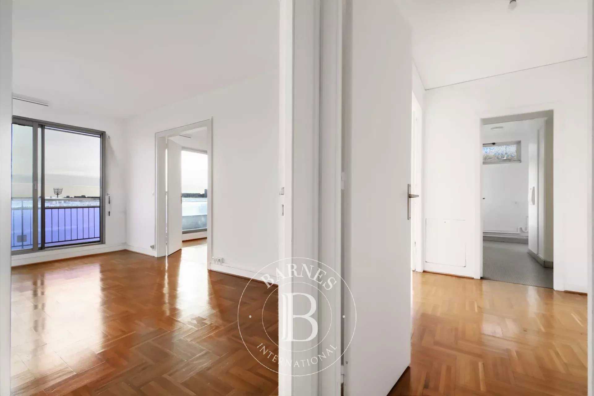 Paris  - Apartment 2 Bedrooms