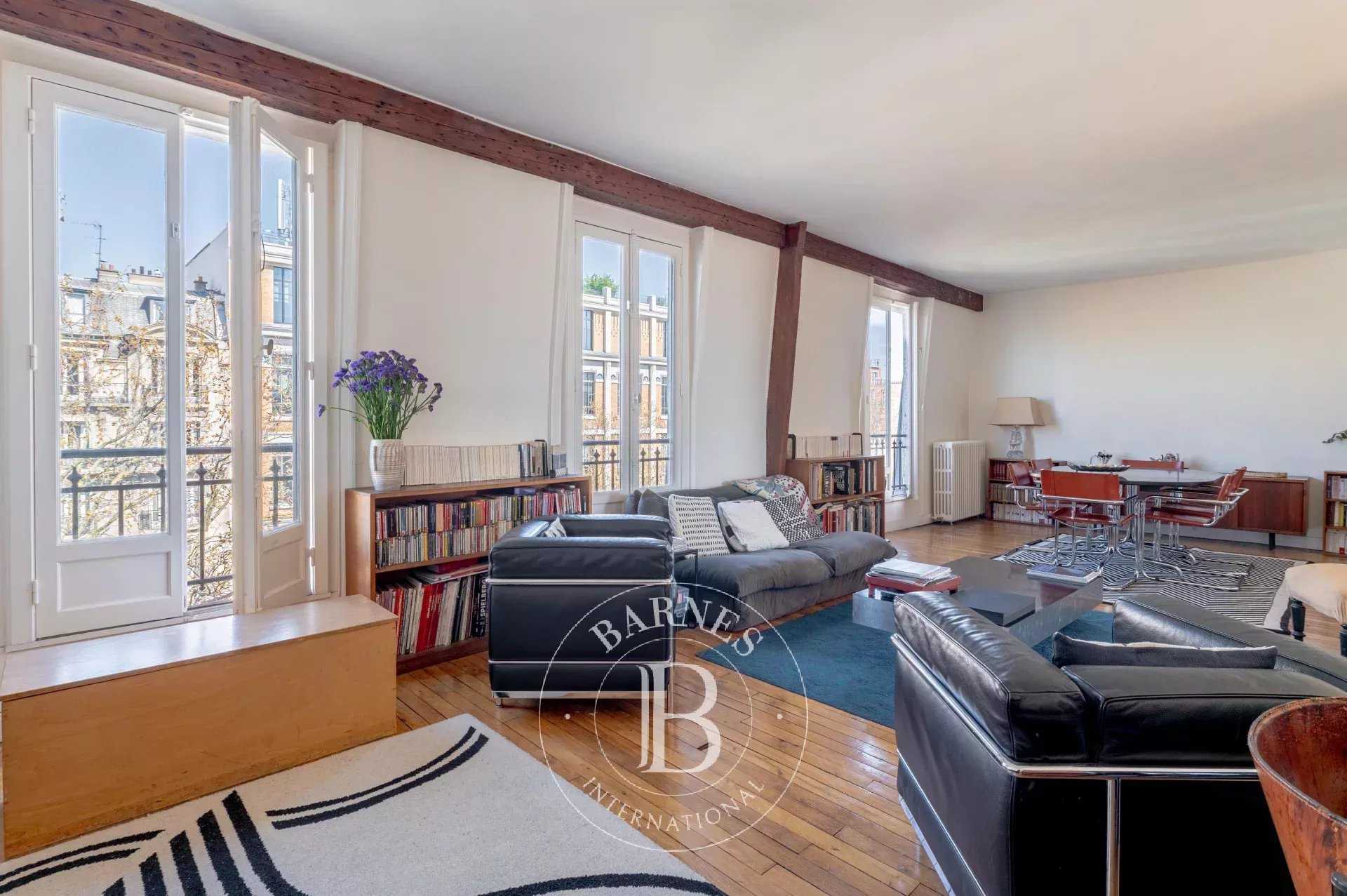 Paris  - Apartment 3 Bedrooms