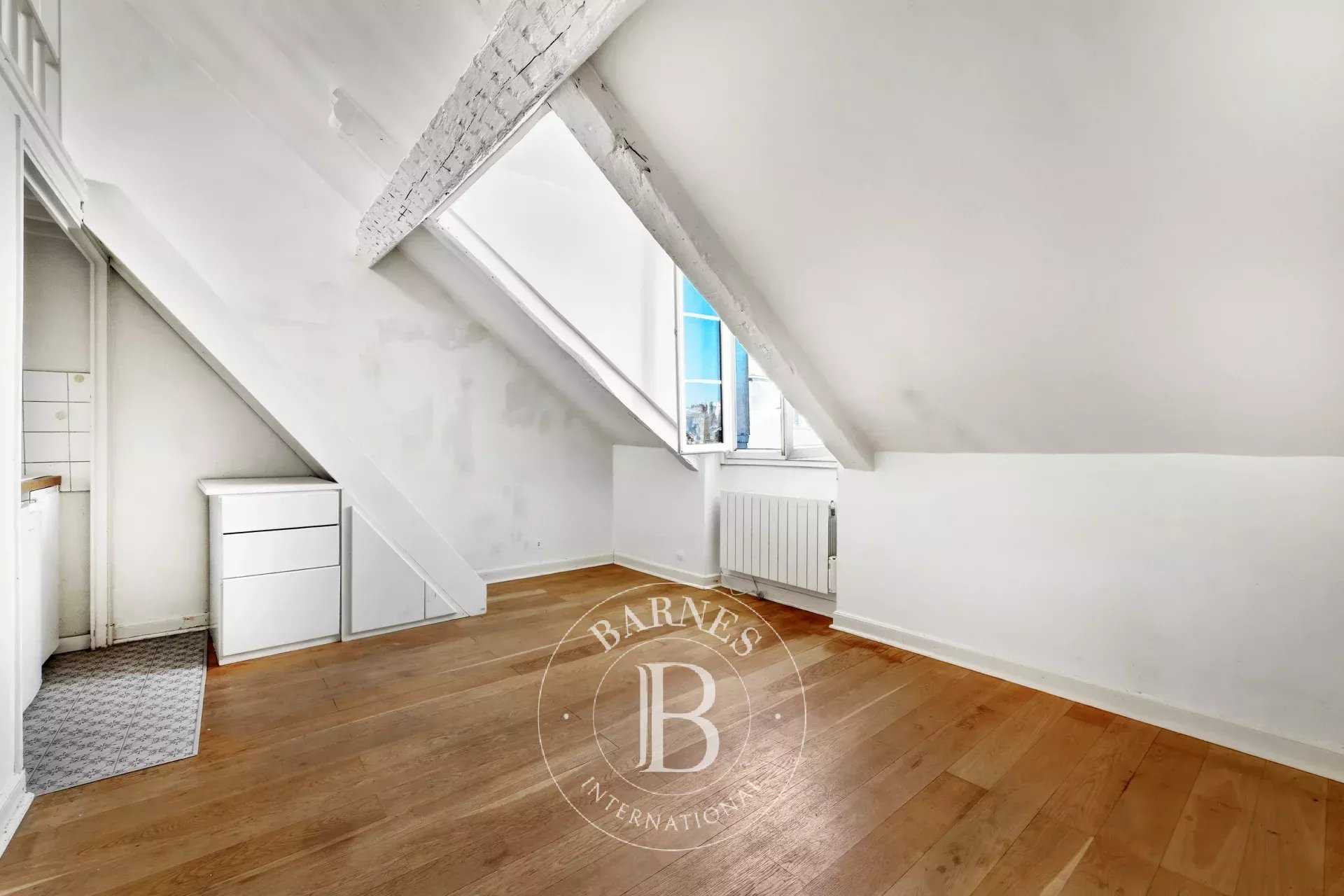 Paris  - Appartement 2 Pi&egrave;ces, 1 Chambre