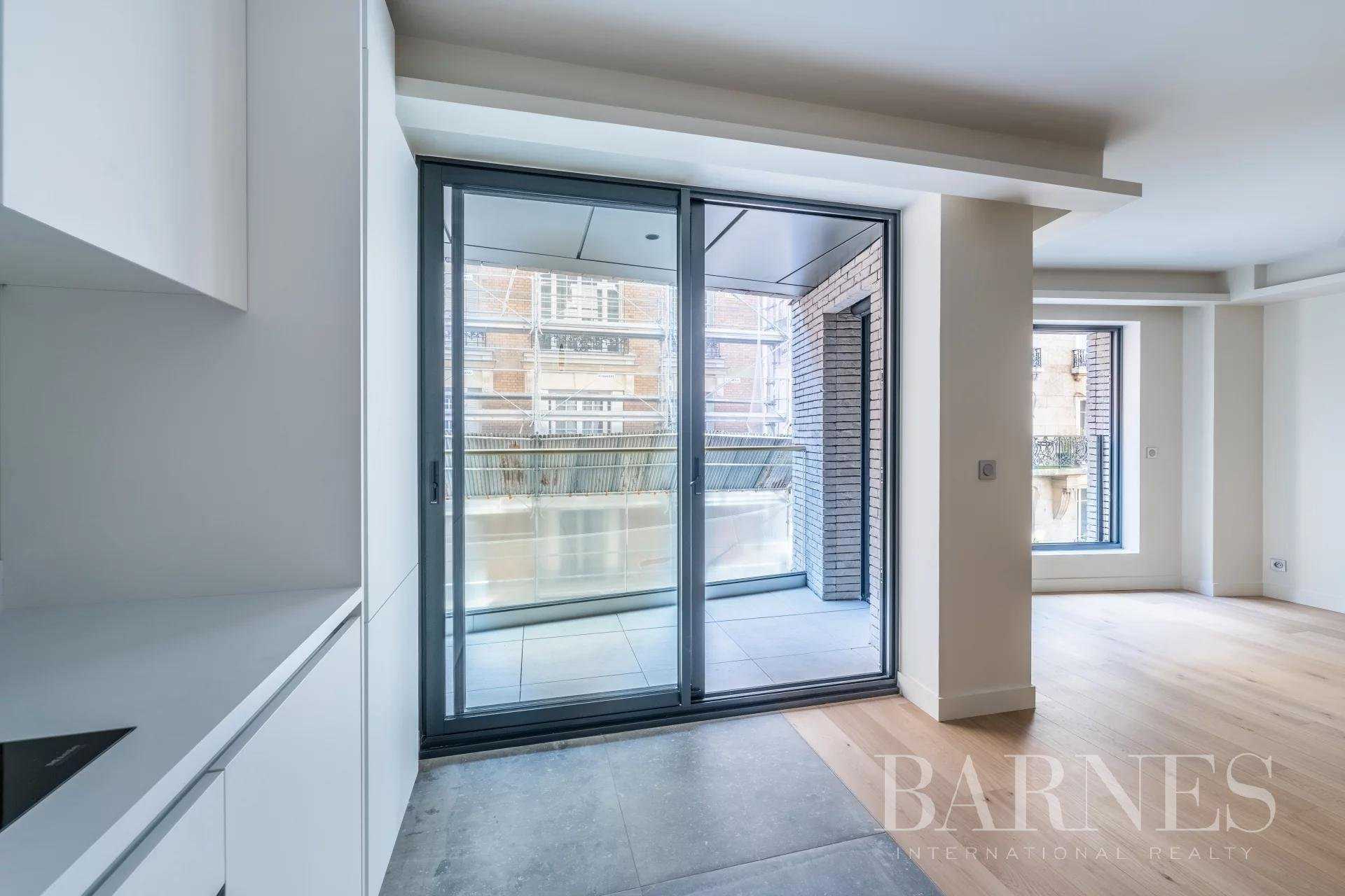Appartement Paris 75014  -  ref 7404489 (picture 3)
