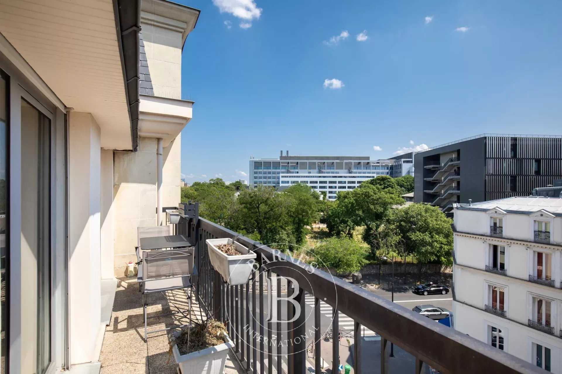 Apartment Paris 75014  -  ref 82618587 (picture 1)
