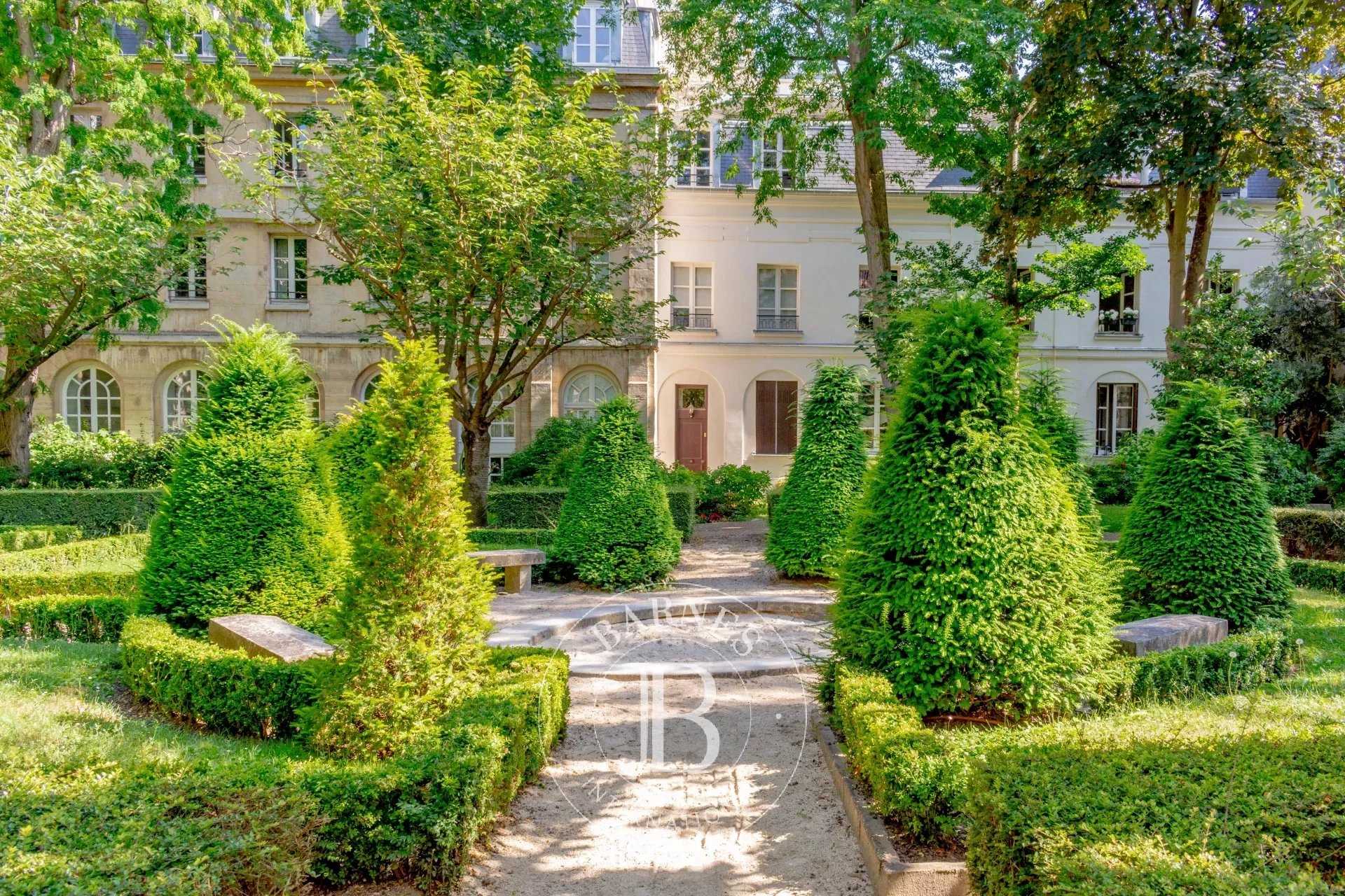 Appartement Paris 75005  -  ref 82790786 (picture 1)