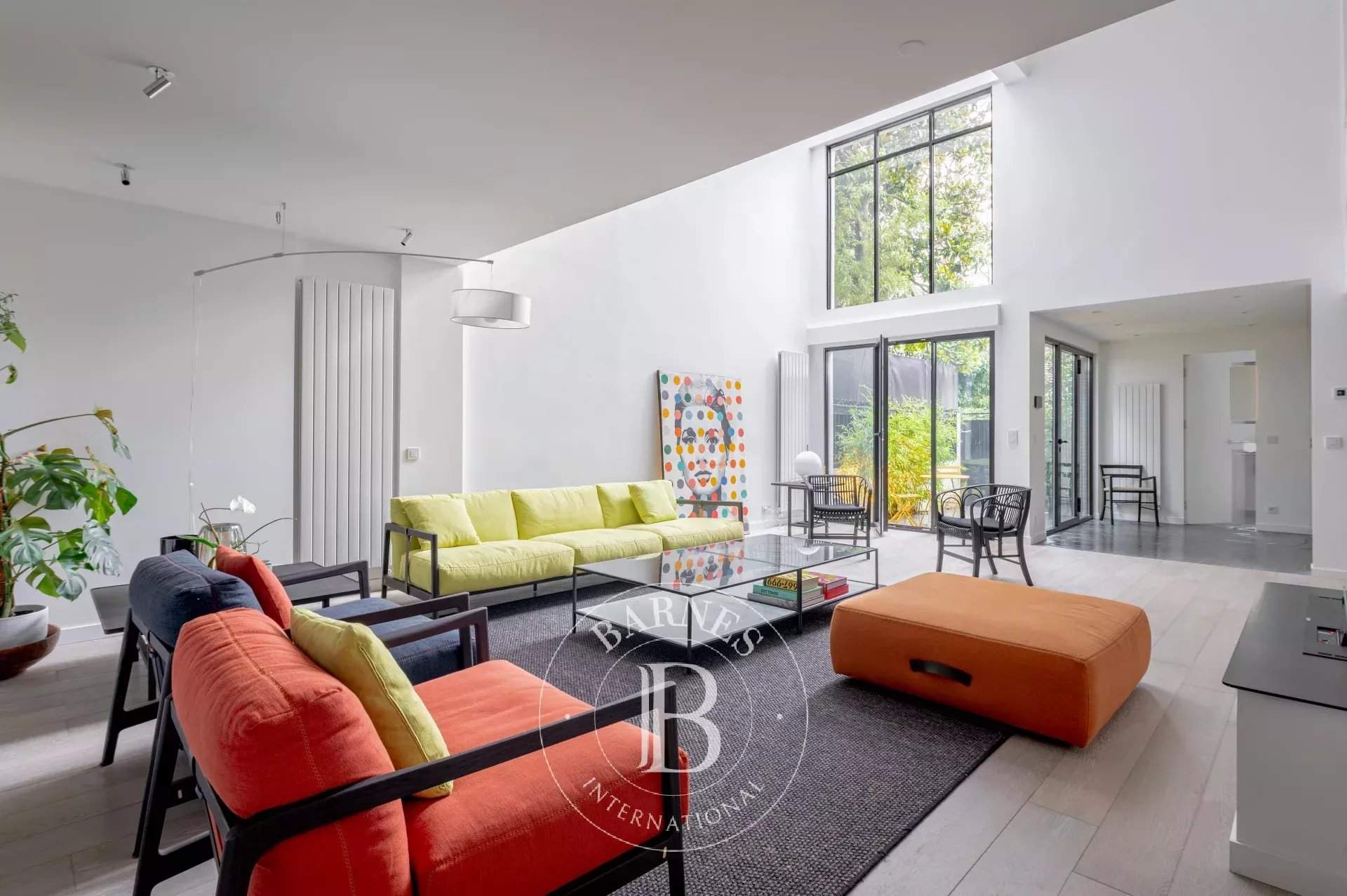 Paris  - House 4 Bedrooms - picture 4