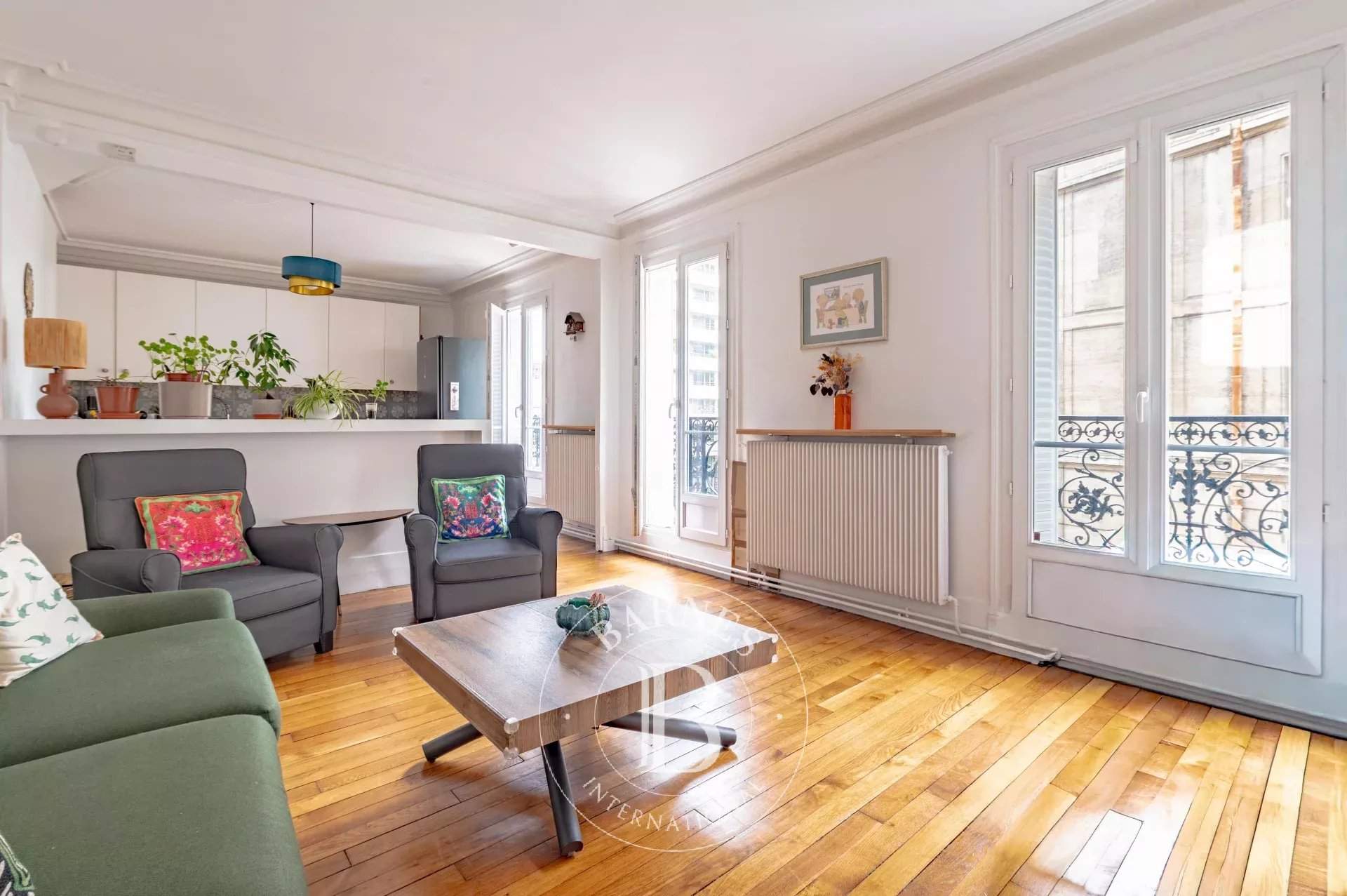 Paris  - Apartment 3 Bedrooms - picture 4