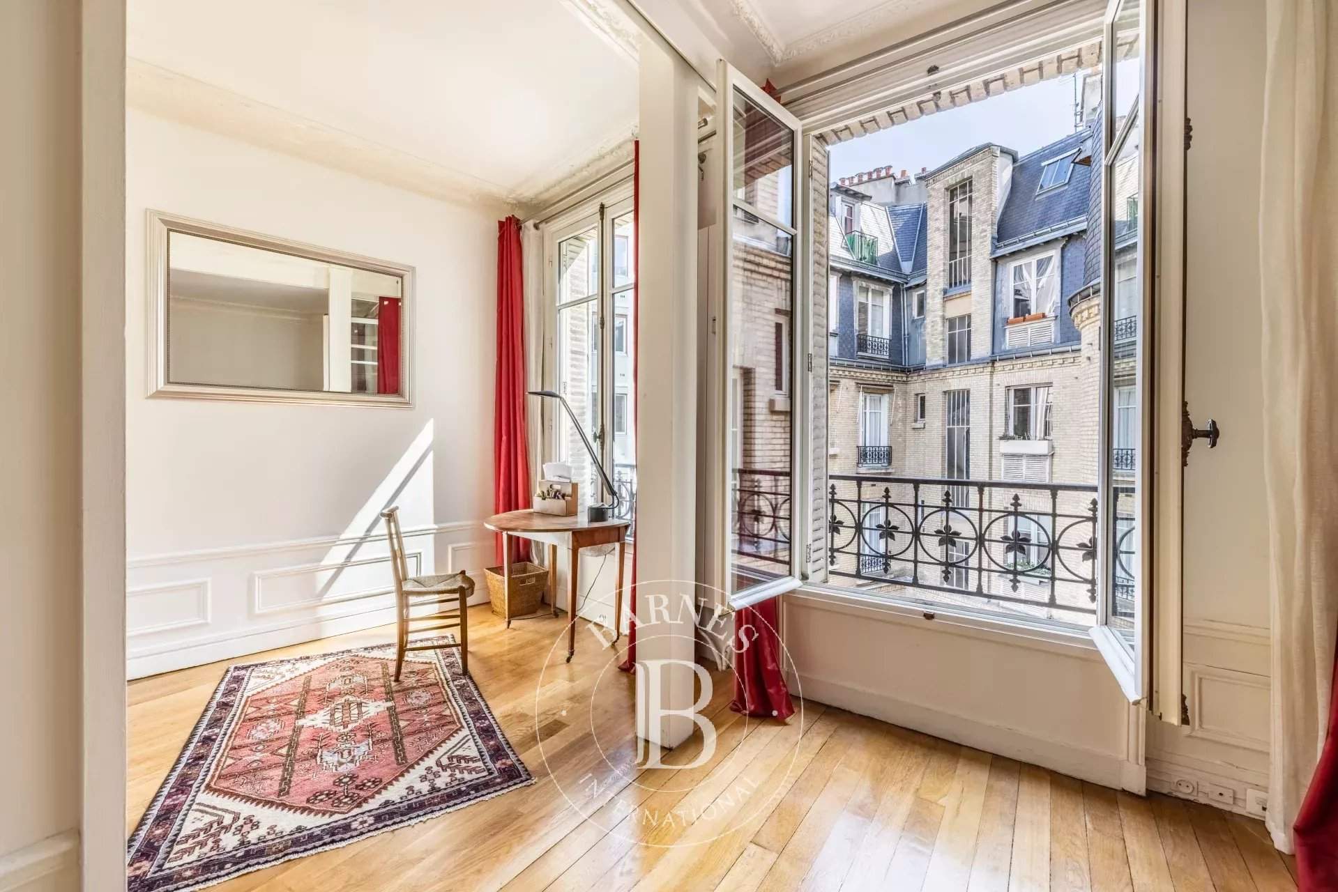 Paris  - Apartment 2 Bedrooms - picture 10