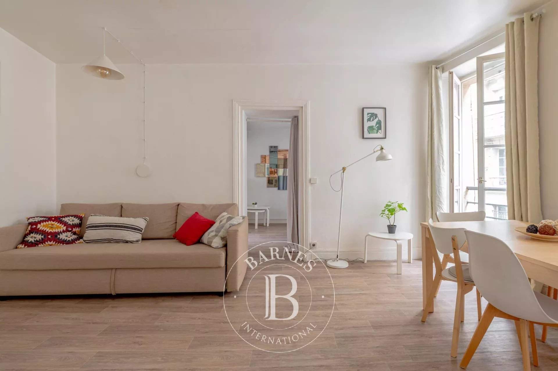 Paris  - Piso 3 Cuartos, 1 Habitacion - picture 6