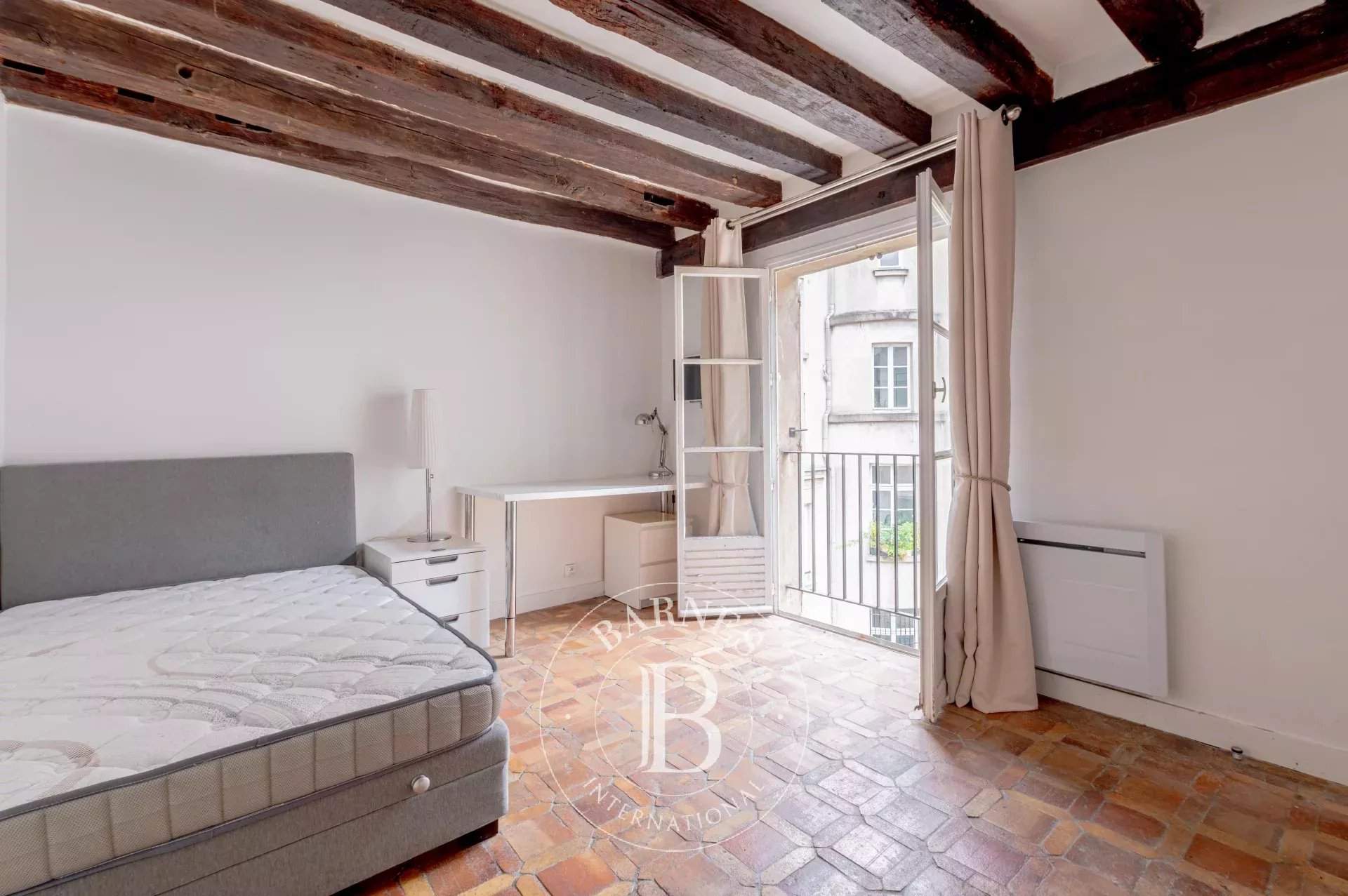 Paris  - Apartment  - picture 3