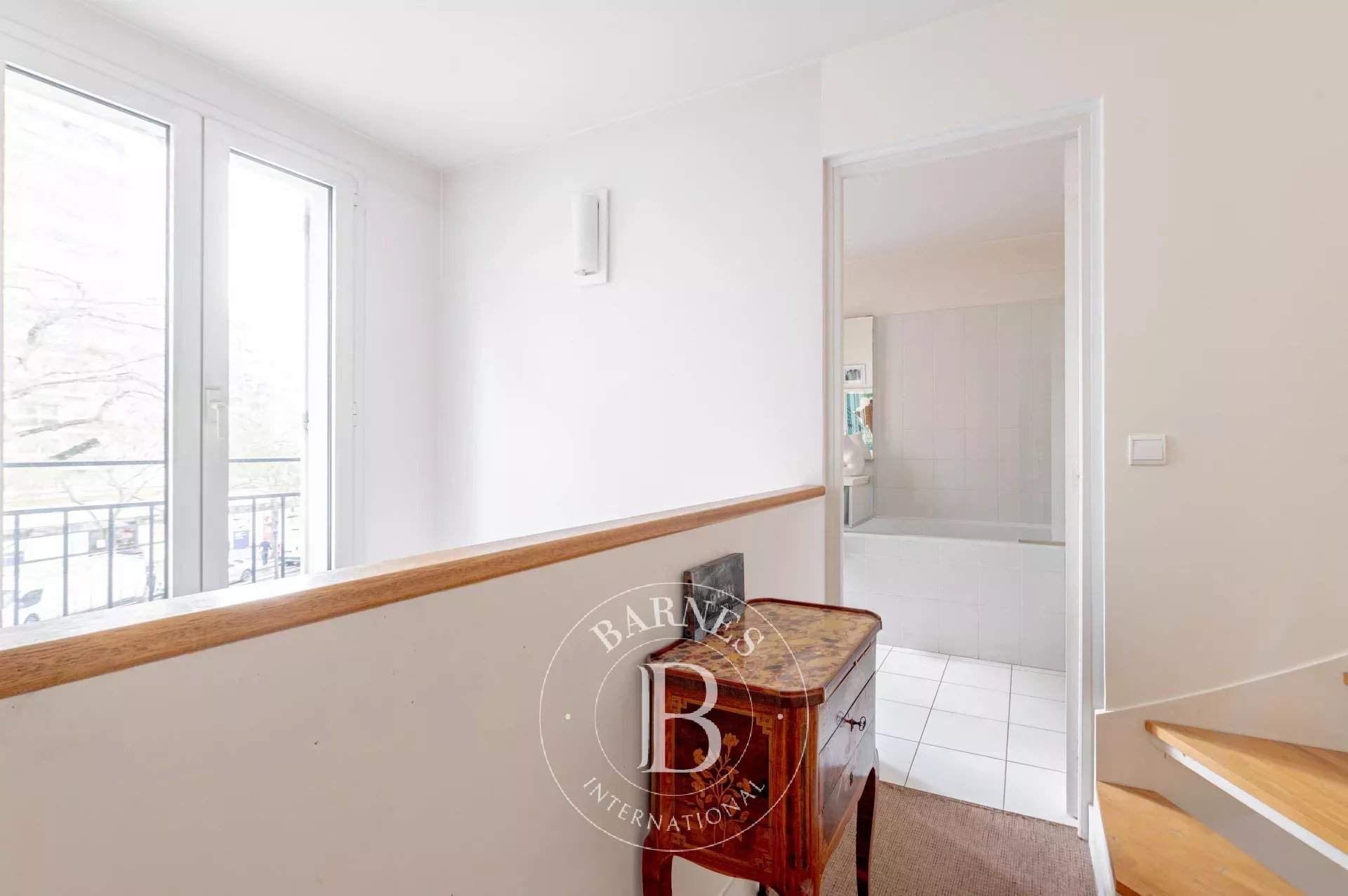 Paris  - House 3 Bedrooms - picture 13