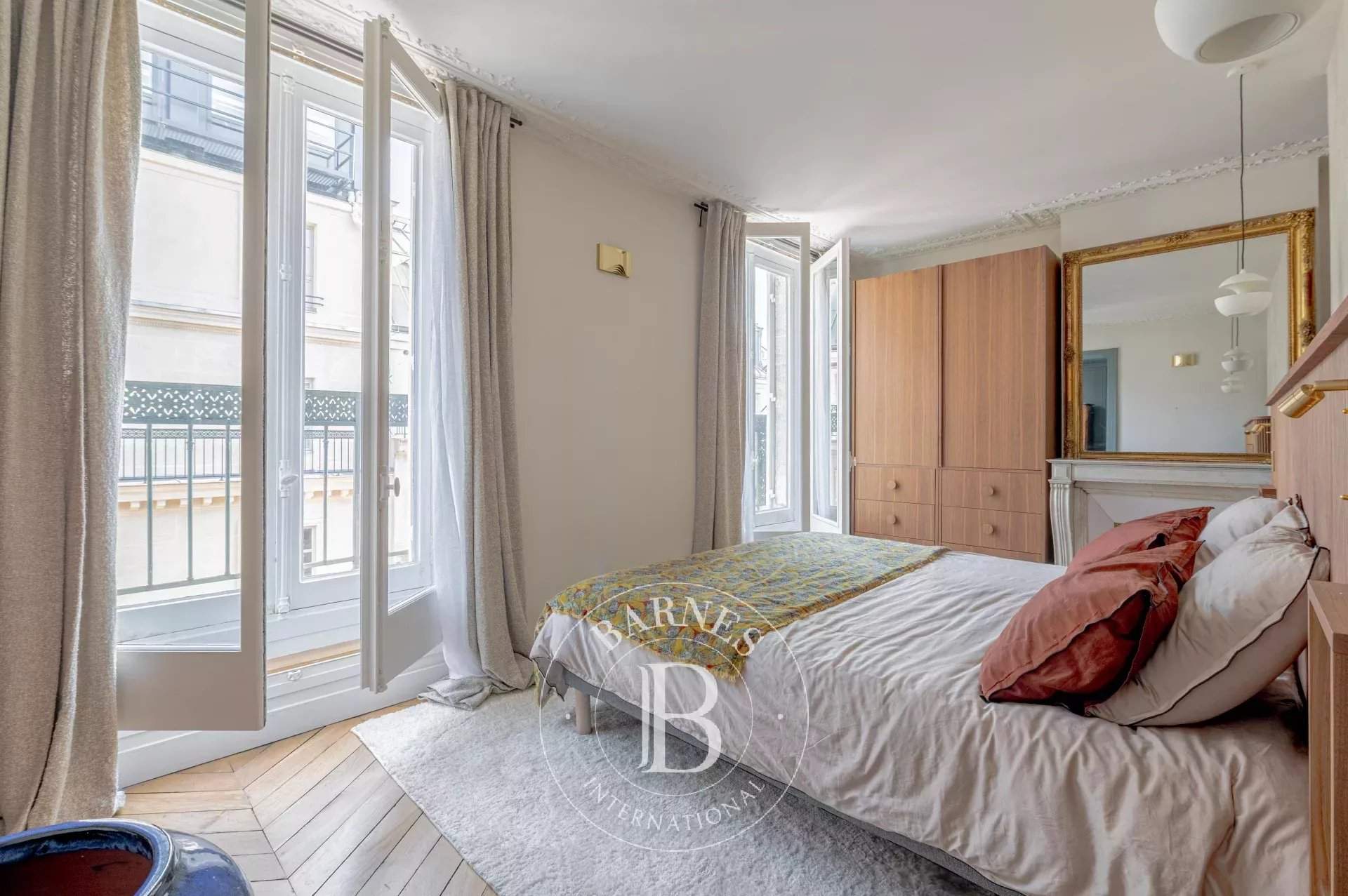 Paris  - Apartment 2 Bedrooms - picture 7