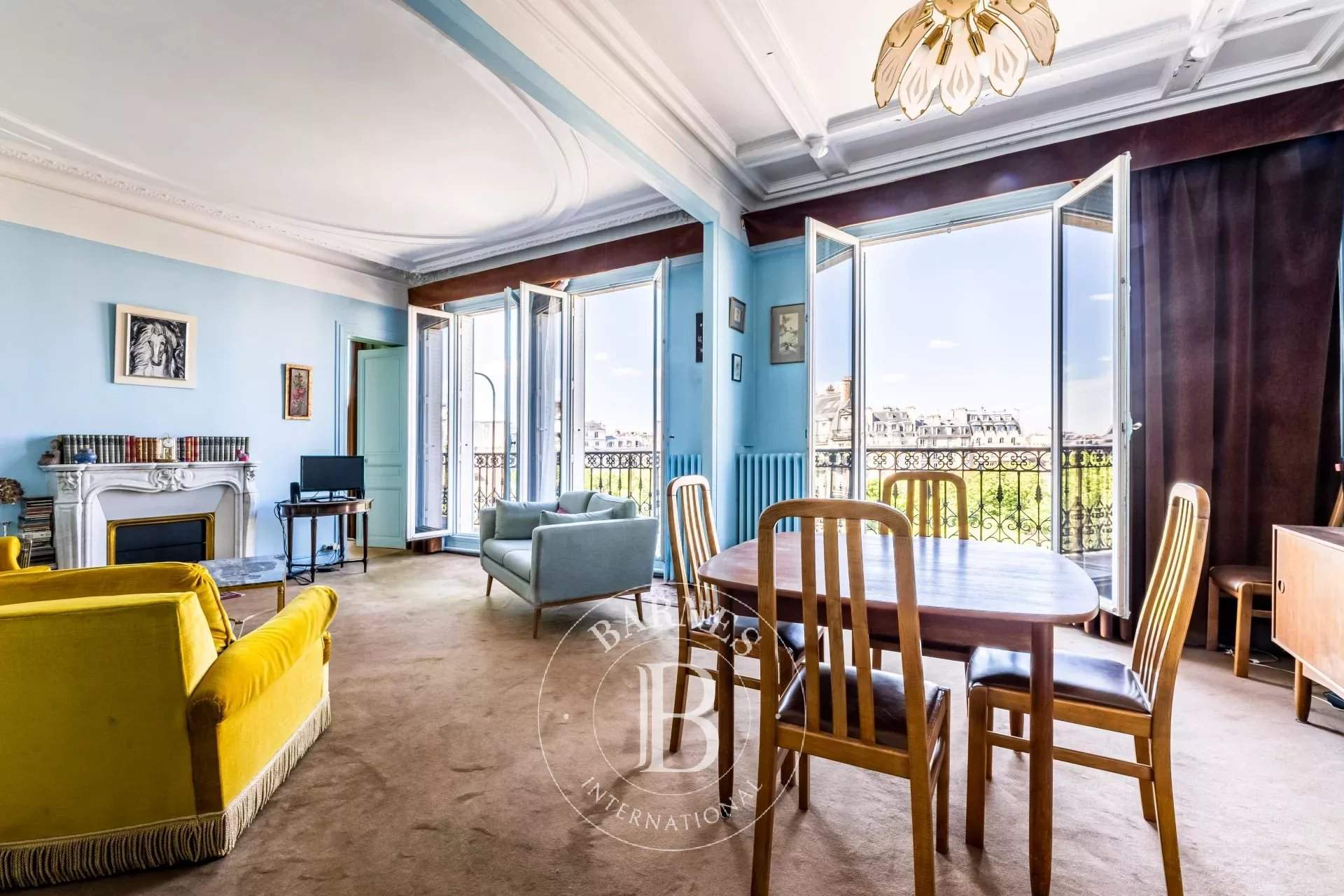Paris  - Apartment 3 Bedrooms - picture 2
