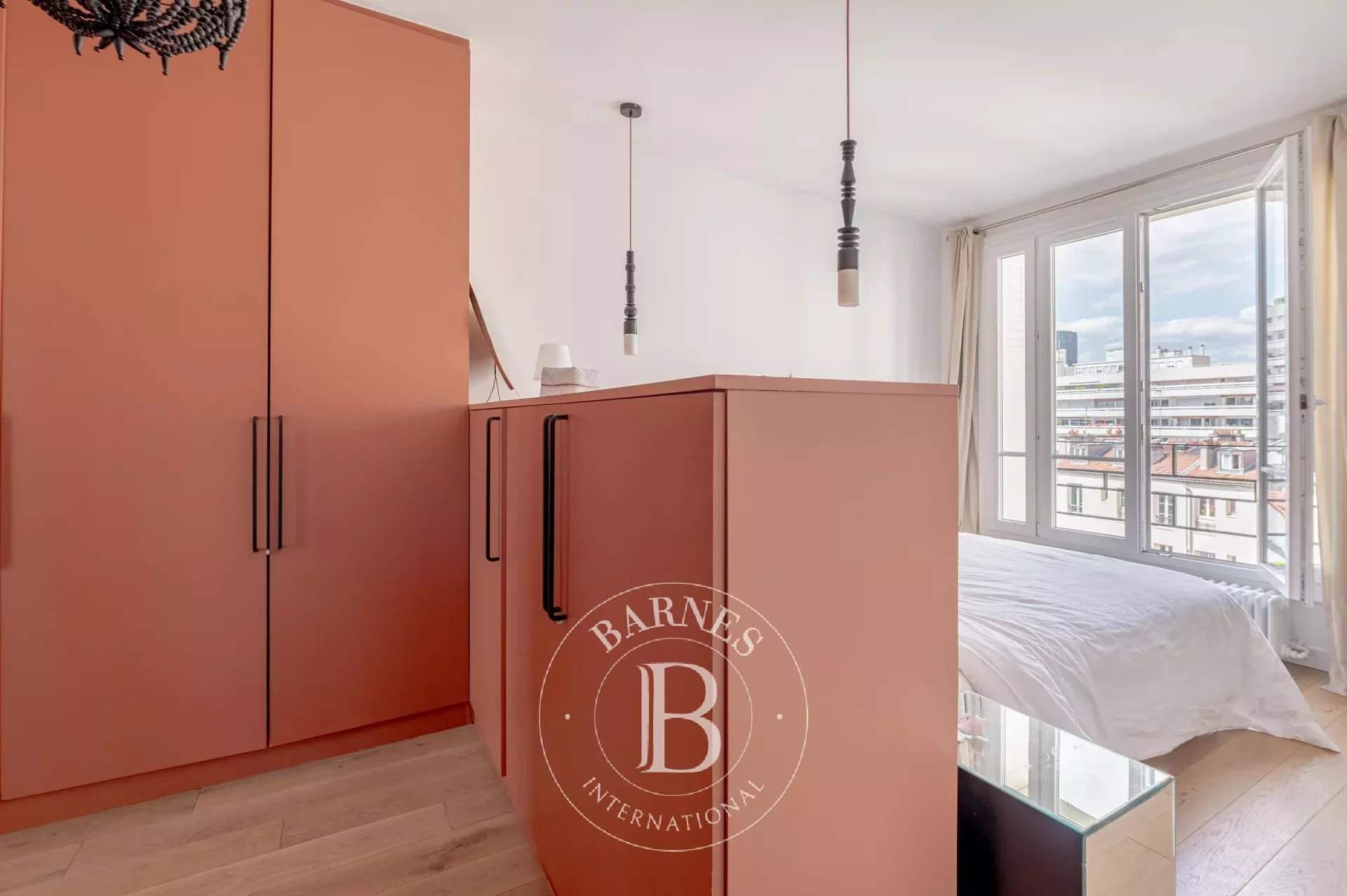 Paris  - Appartement 4 Pi&egrave;ces 3 Chambres - picture 9