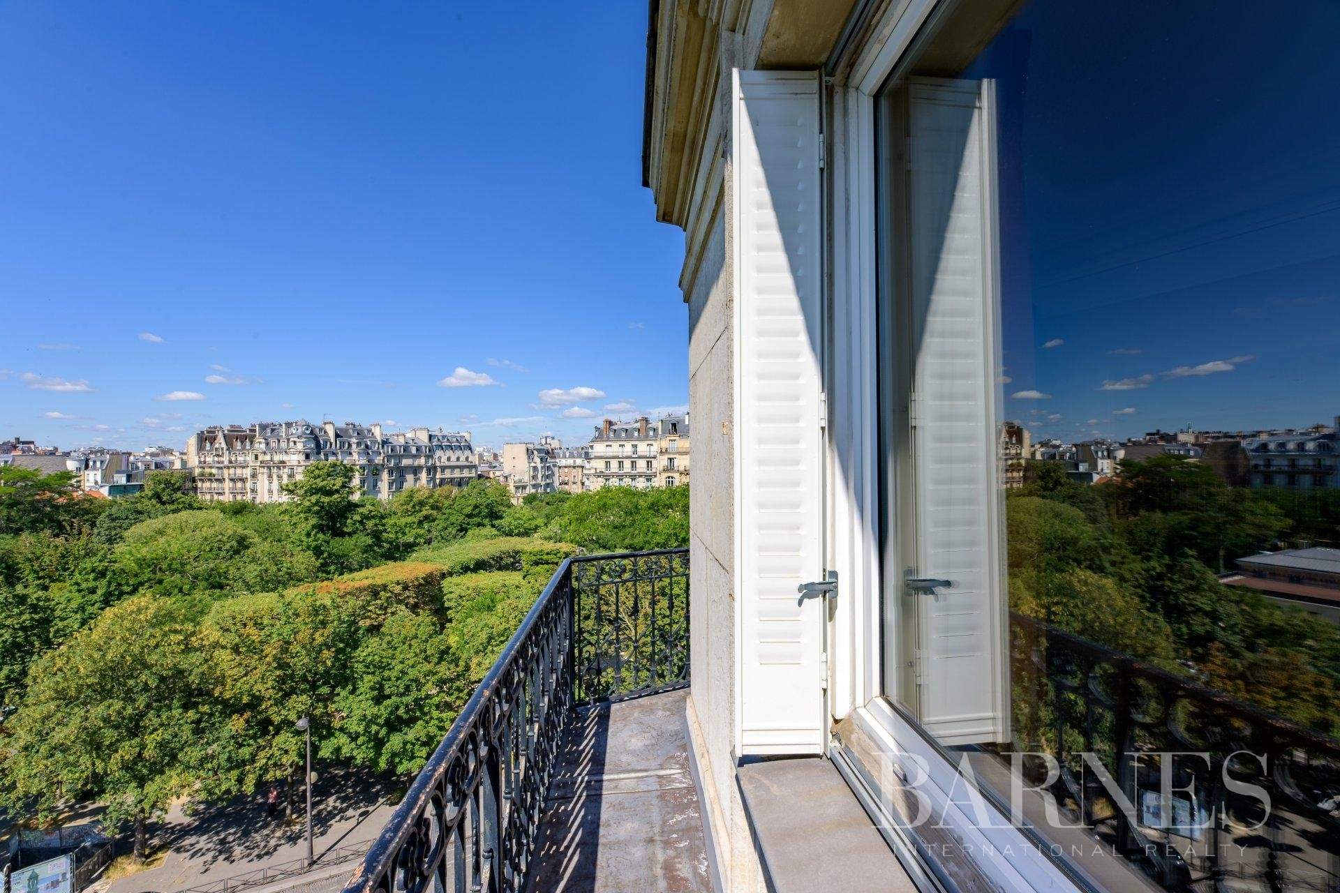 Paris  - Appartement 6 Pièces 3 Chambres - picture 1
