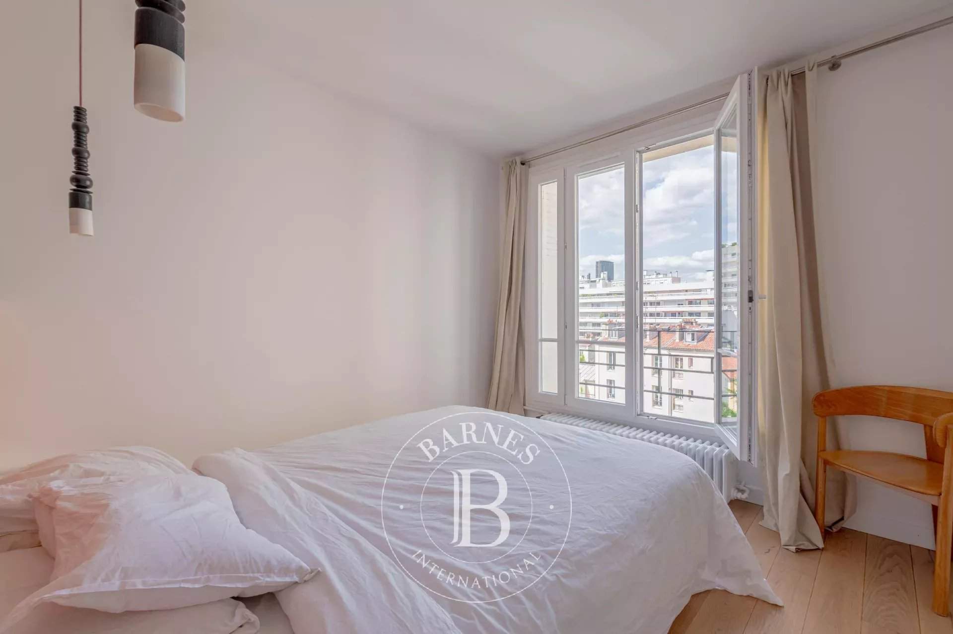 Paris  - Appartement 4 Pi&egrave;ces 3 Chambres - picture 10