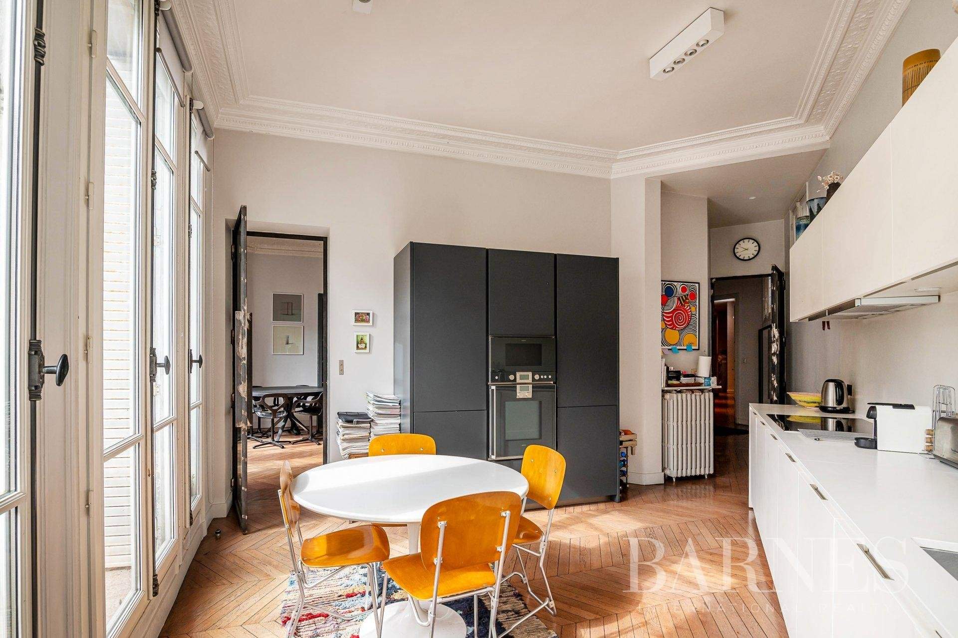 Paris  - Appartement 6 Pièces 3 Chambres - picture 10