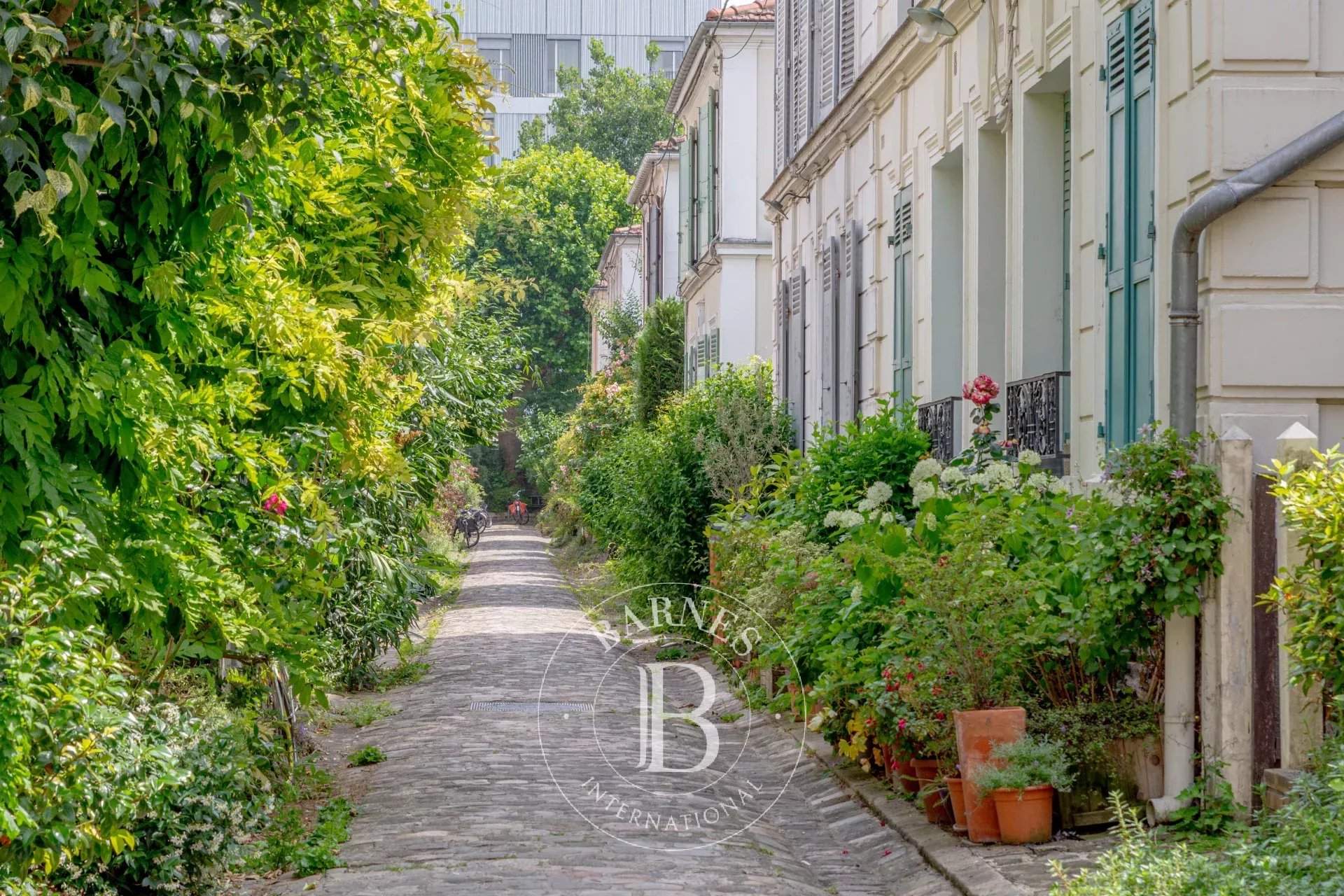 Paris  - House 4 Bedrooms - picture 19