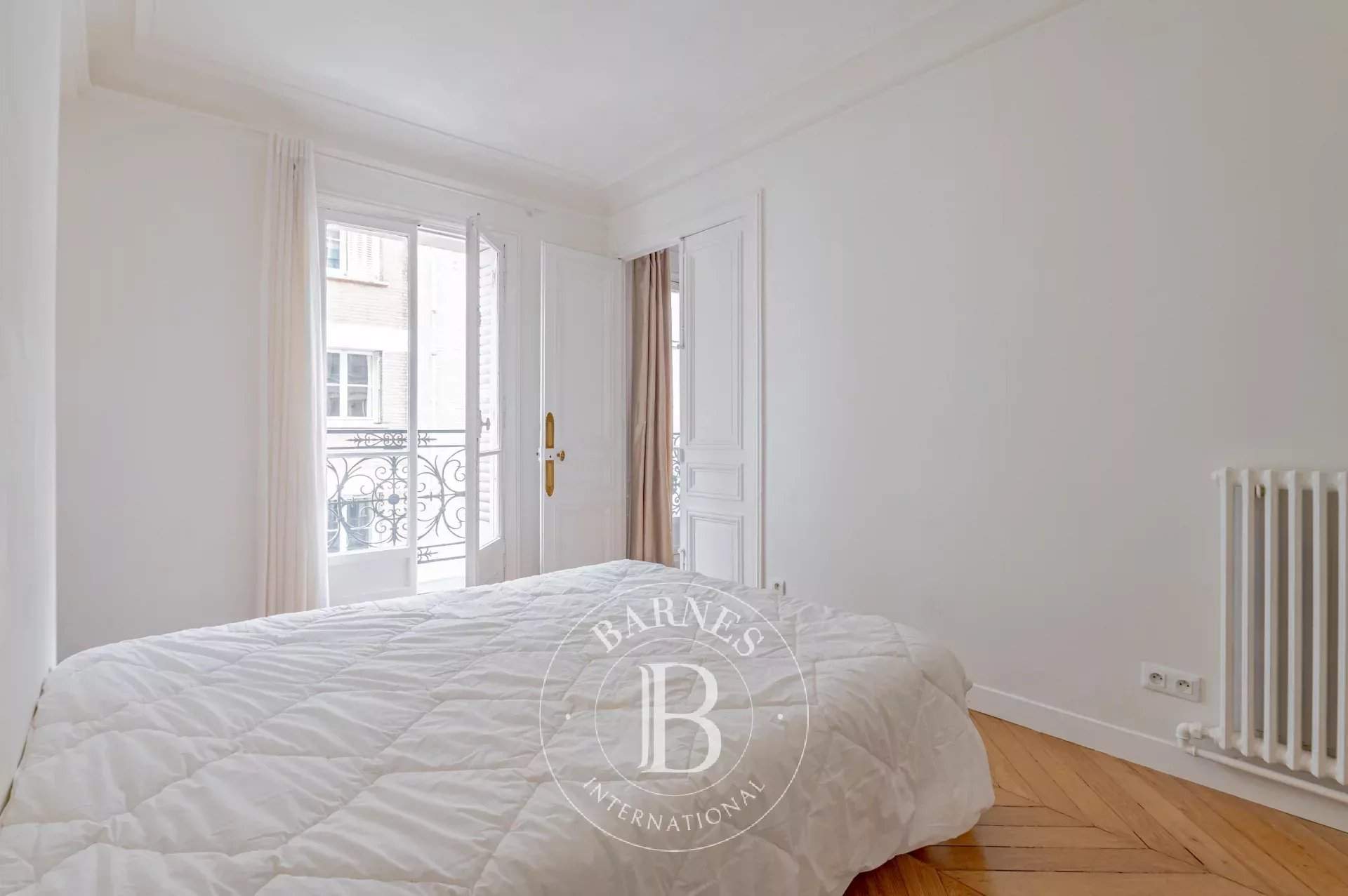 Paris  - Appartement 3 Pièces 2 Chambres - picture 4