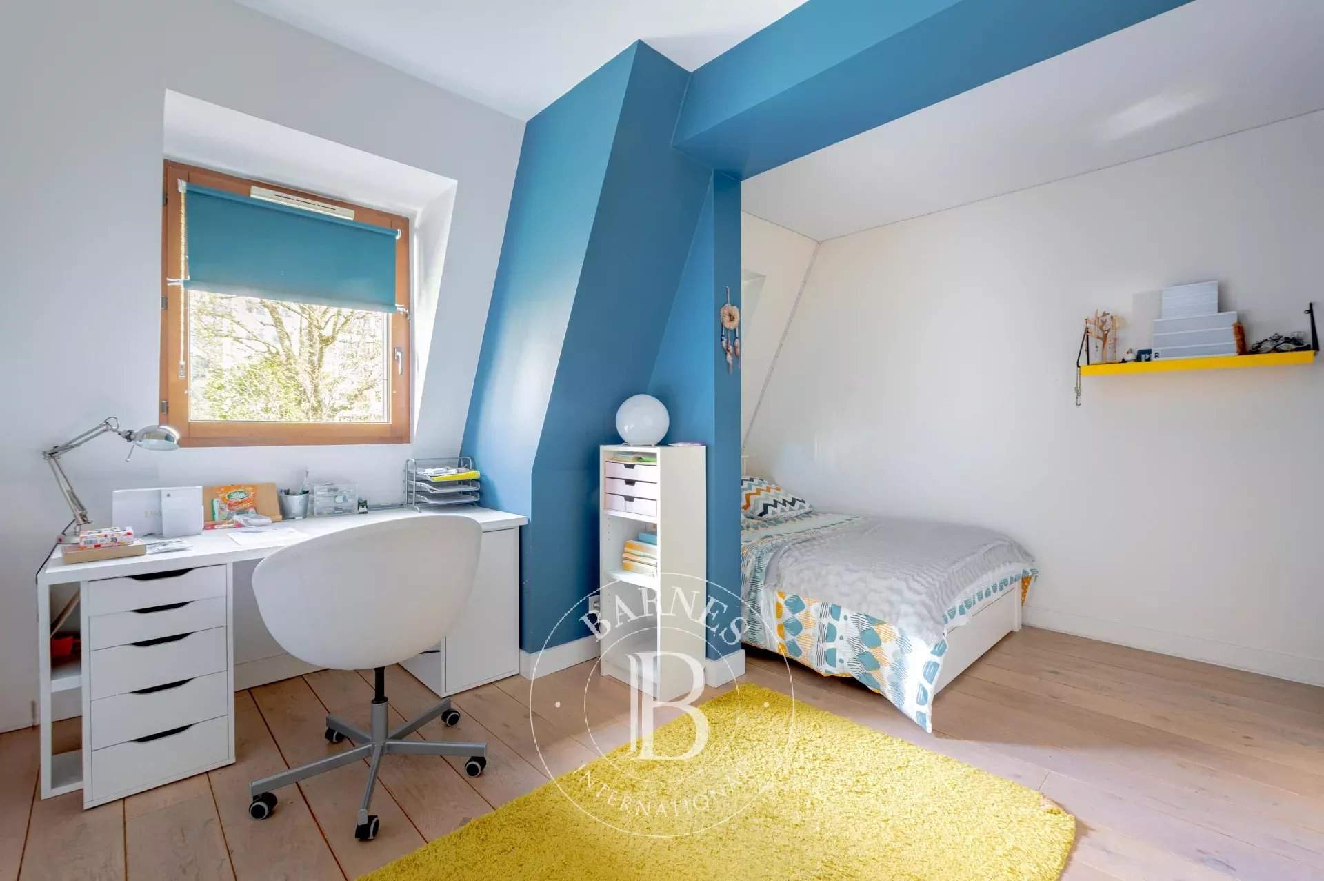 Paris  - Apartment 4 Bedrooms - picture 9