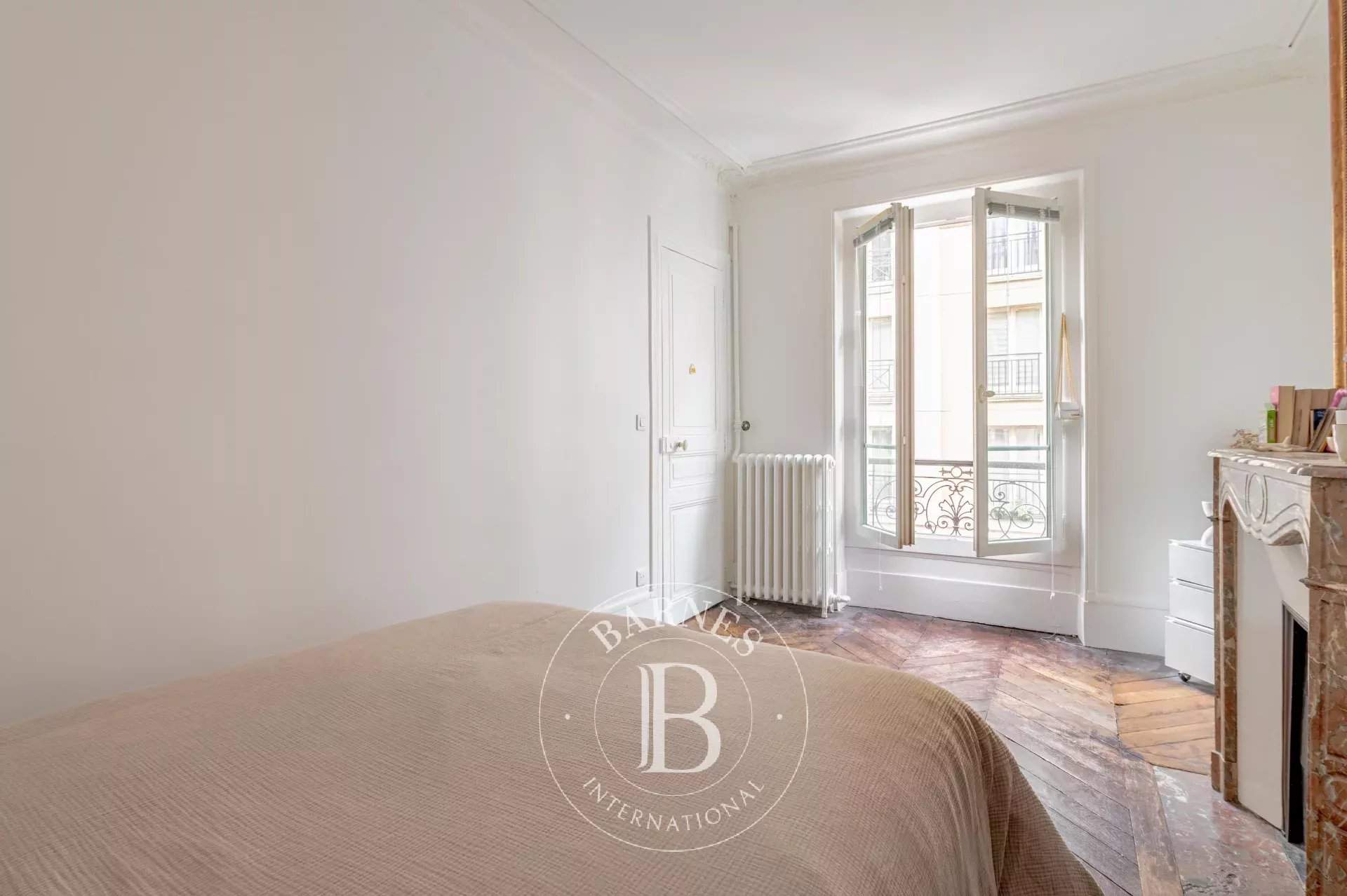 Paris  - Appartement 3 Pi&egrave;ces 2 Chambres - picture 8