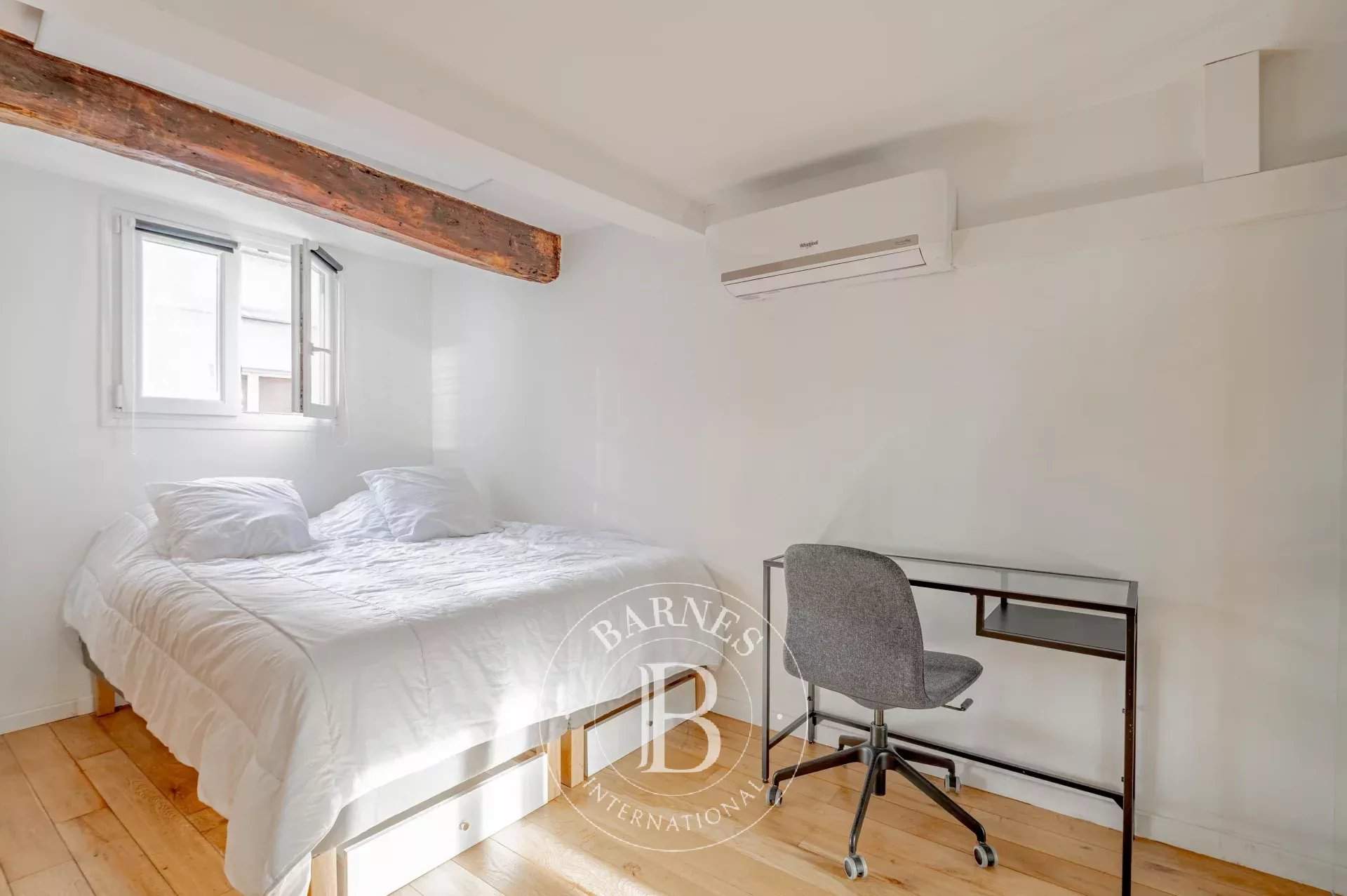 Paris  - Apartment 2 Bedrooms - picture 8