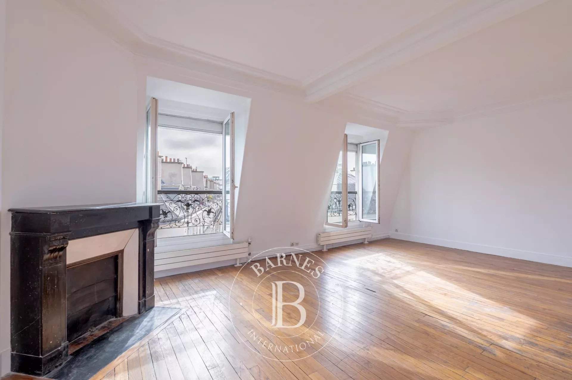 Paris  - Apartment 4 Bedrooms - picture 4