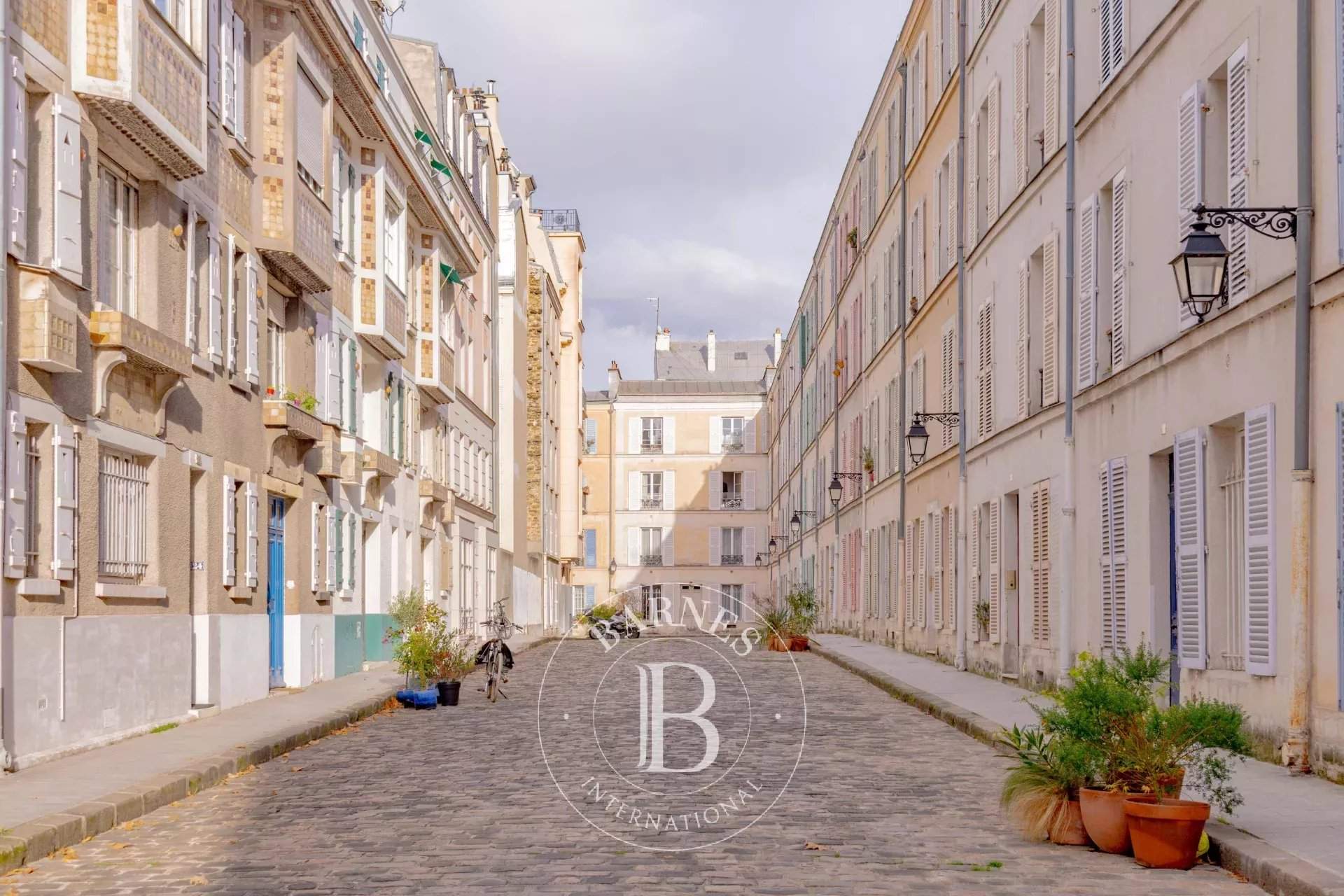 Paris  - Maison 5 Pièces 3 Chambres - picture 1