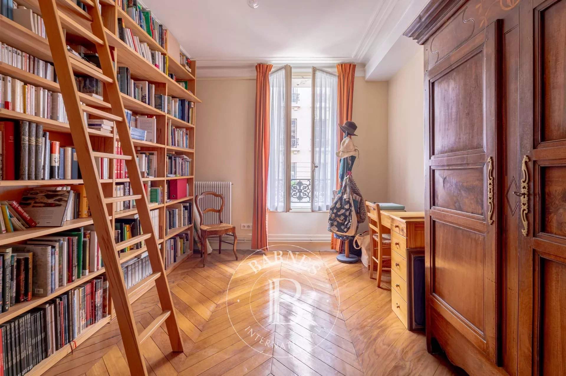 Paris  - Apartment 5 Bedrooms - picture 9